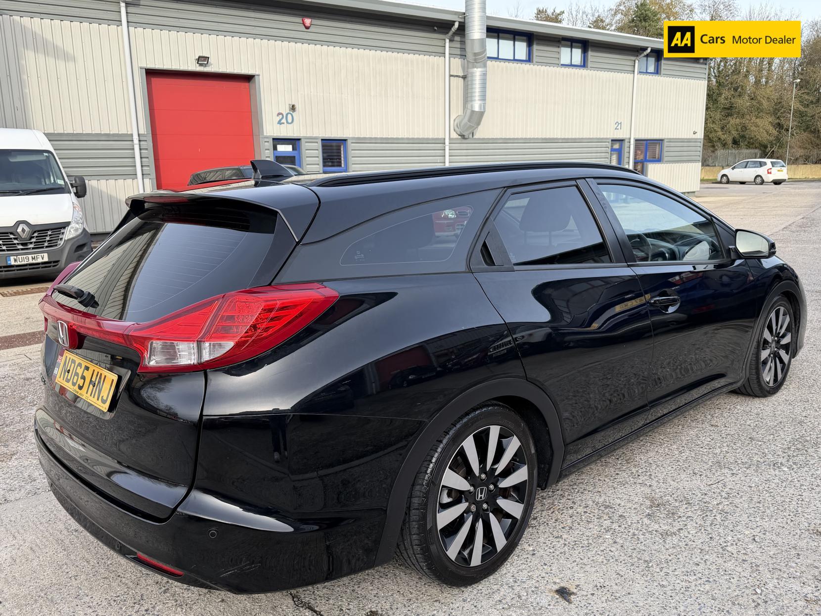 Honda Civic 1.8 i-VTEC SE Plus Tourer 5dr Petrol Manual Euro 6 (s/s) (142 ps)