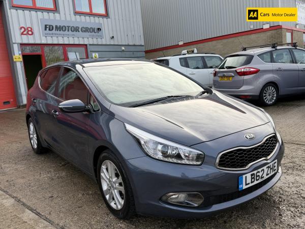Kia Ceed 1.6 GDi 3 Hatchback 5dr Petrol DCT Euro 5 (133 bhp)