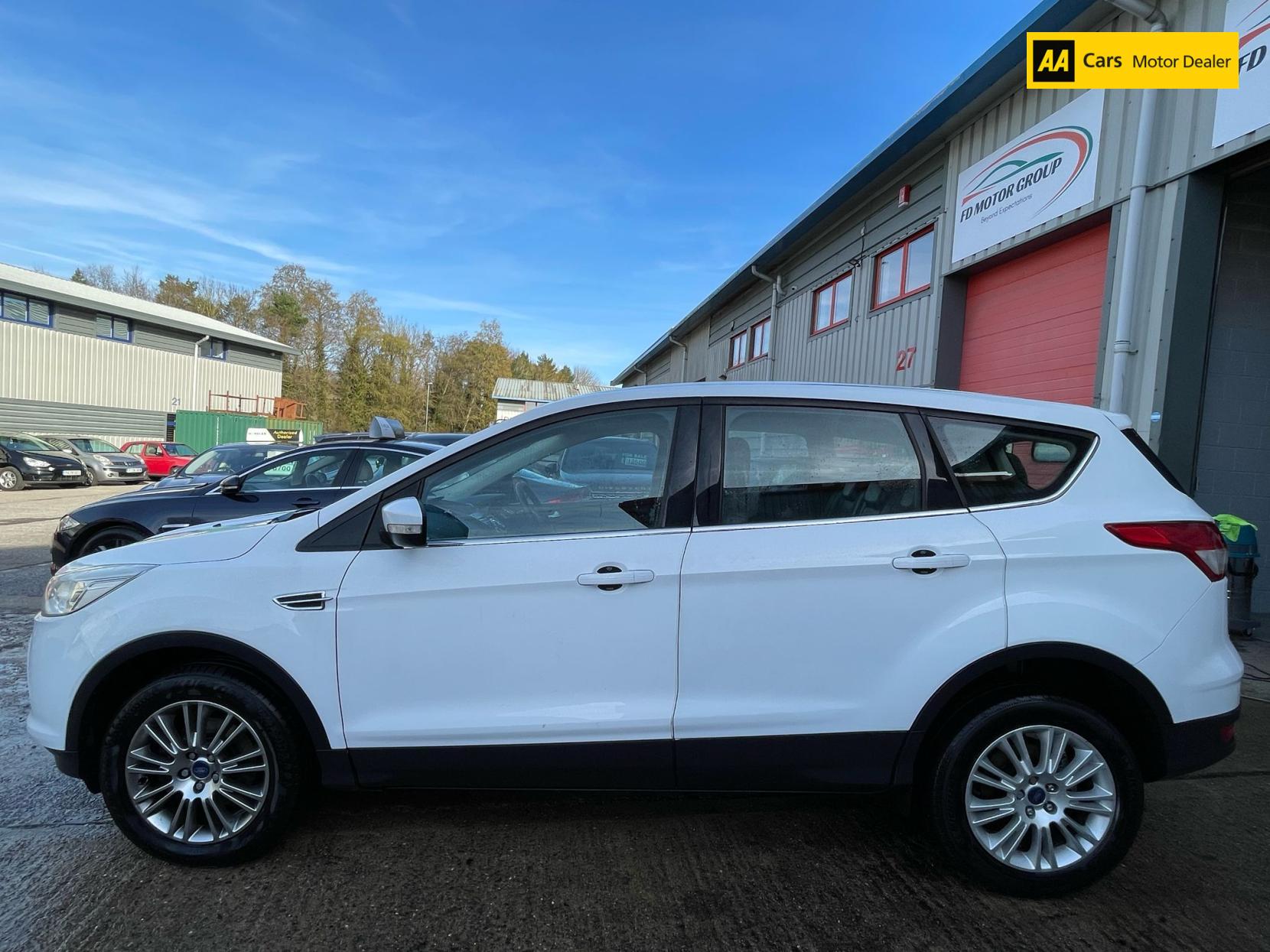 Ford Kuga 2.0 TDCi Titanium SUV 5dr Diesel Powershift AWD Euro 5 (163 ps)