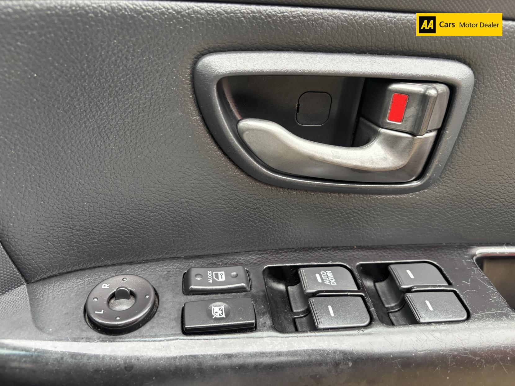 Kia Soul 1.6 CRDi 2 SUV 5dr Diesel Manual Euro 4 (126 bhp)