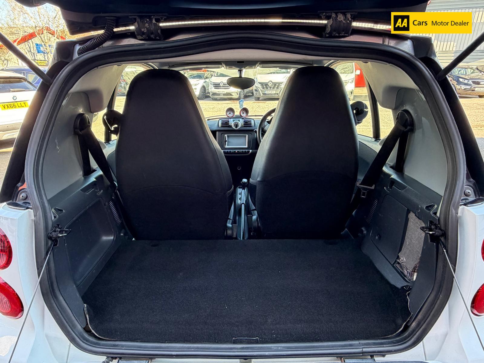 Smart fortwo 1.0 MHD Pure Coupe 2dr Petrol Auto Euro 4 (61 bhp)