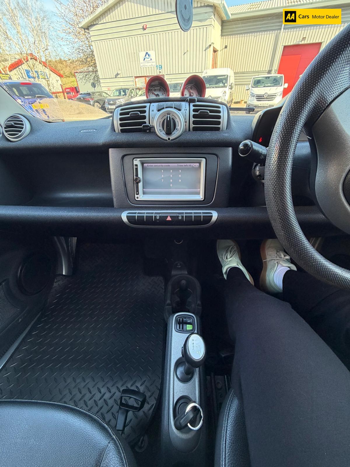 Smart fortwo 1.0 MHD Pure Coupe 2dr Petrol Auto Euro 4 (61 bhp)