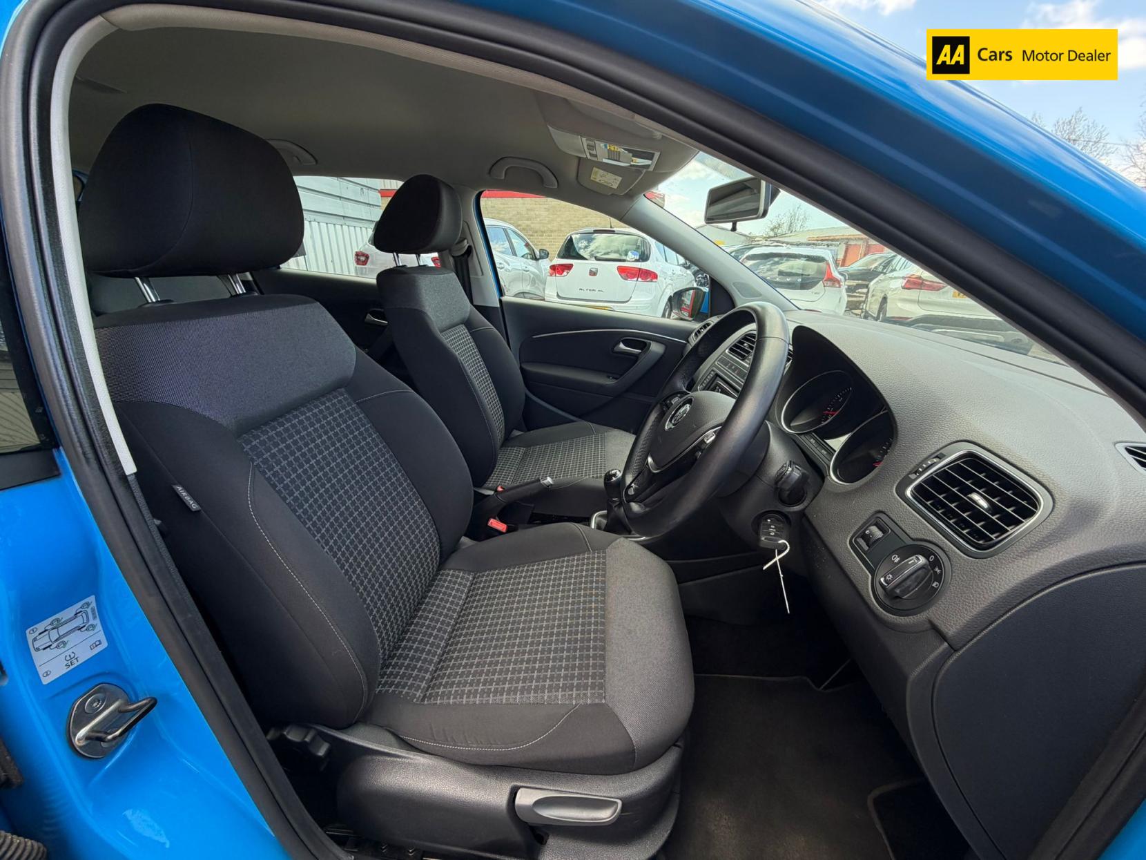 Volkswagen Polo 1.2 TSI BlueMotion Tech SE Hatchback 5dr Petrol Manual Euro 6 (s/s) (90 ps)