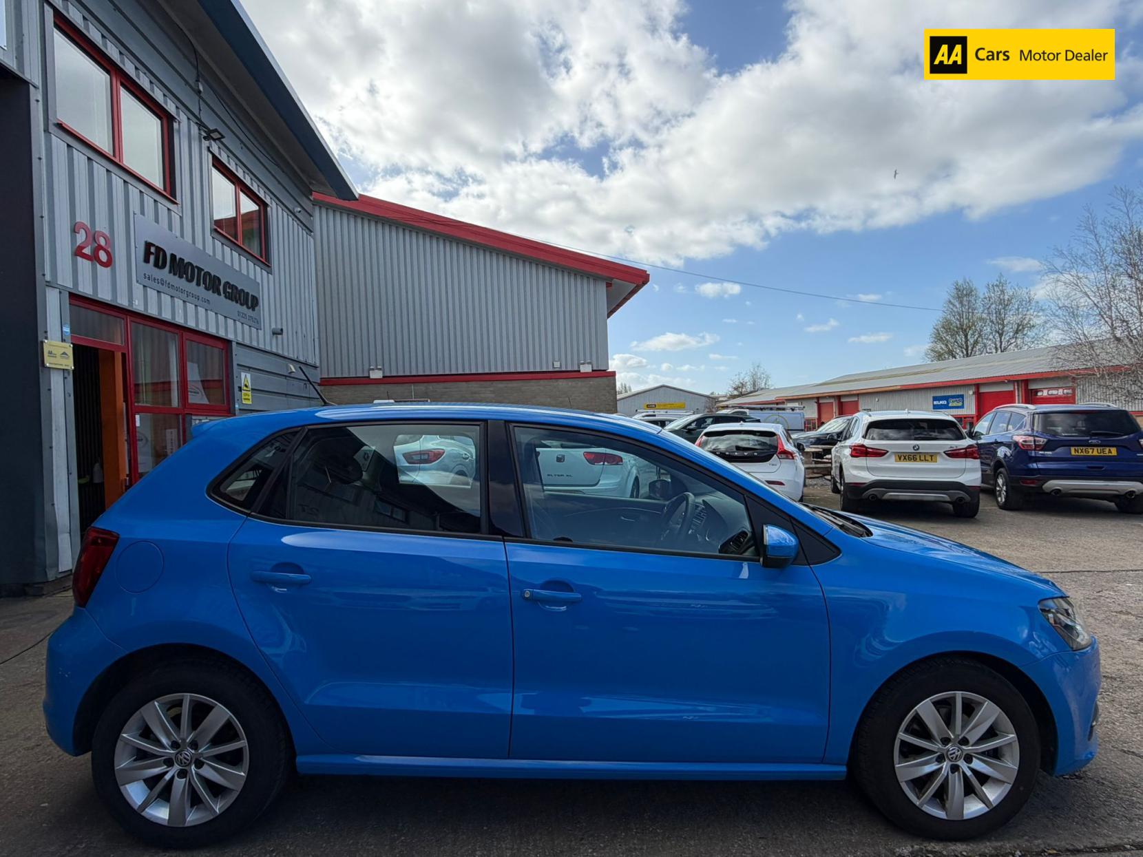 Volkswagen Polo 1.2 TSI BlueMotion Tech SE Hatchback 5dr Petrol Manual Euro 6 (s/s) (90 ps)