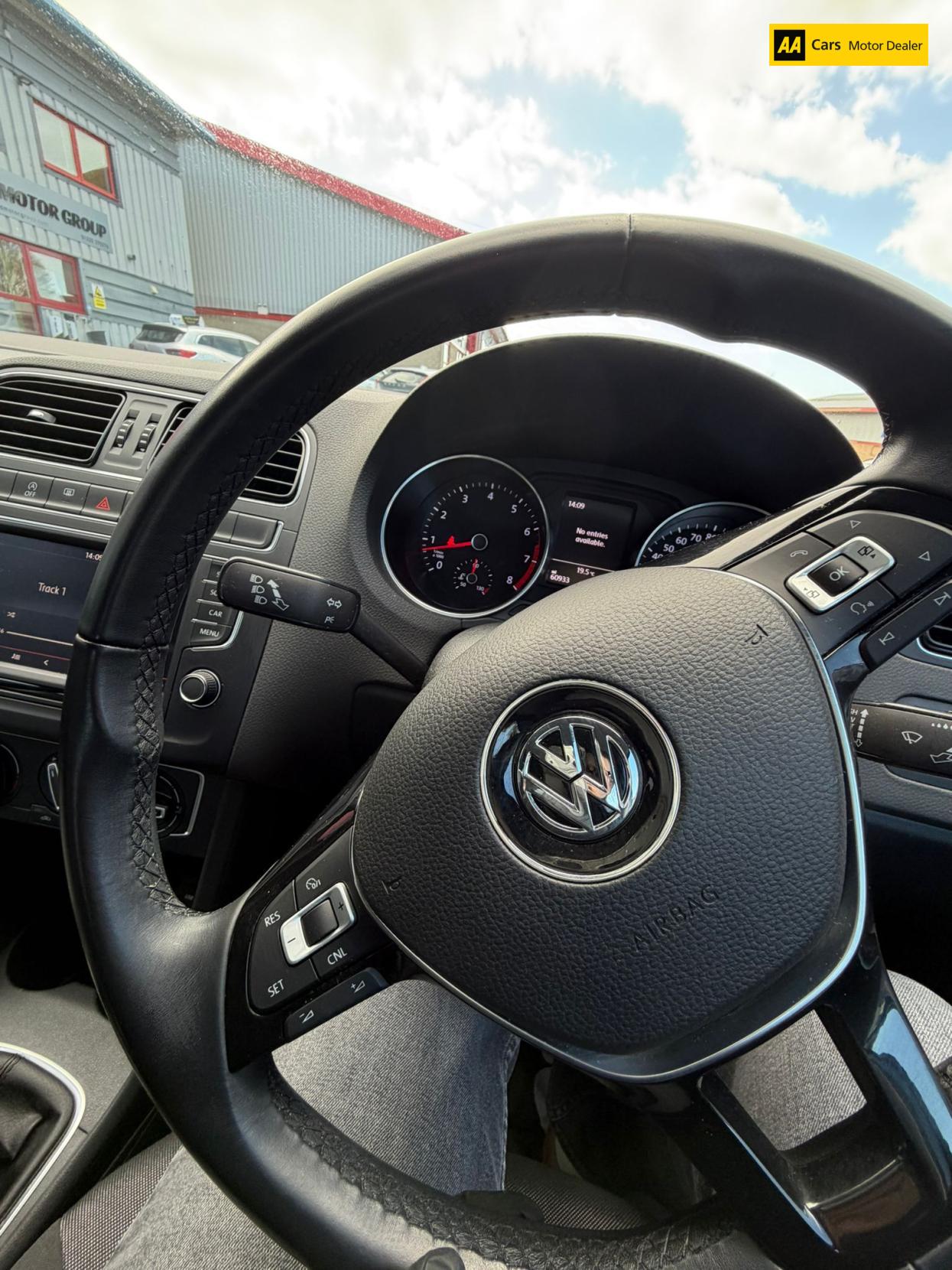 Volkswagen Polo 1.2 TSI BlueMotion Tech SE Hatchback 5dr Petrol Manual Euro 6 (s/s) (90 ps)