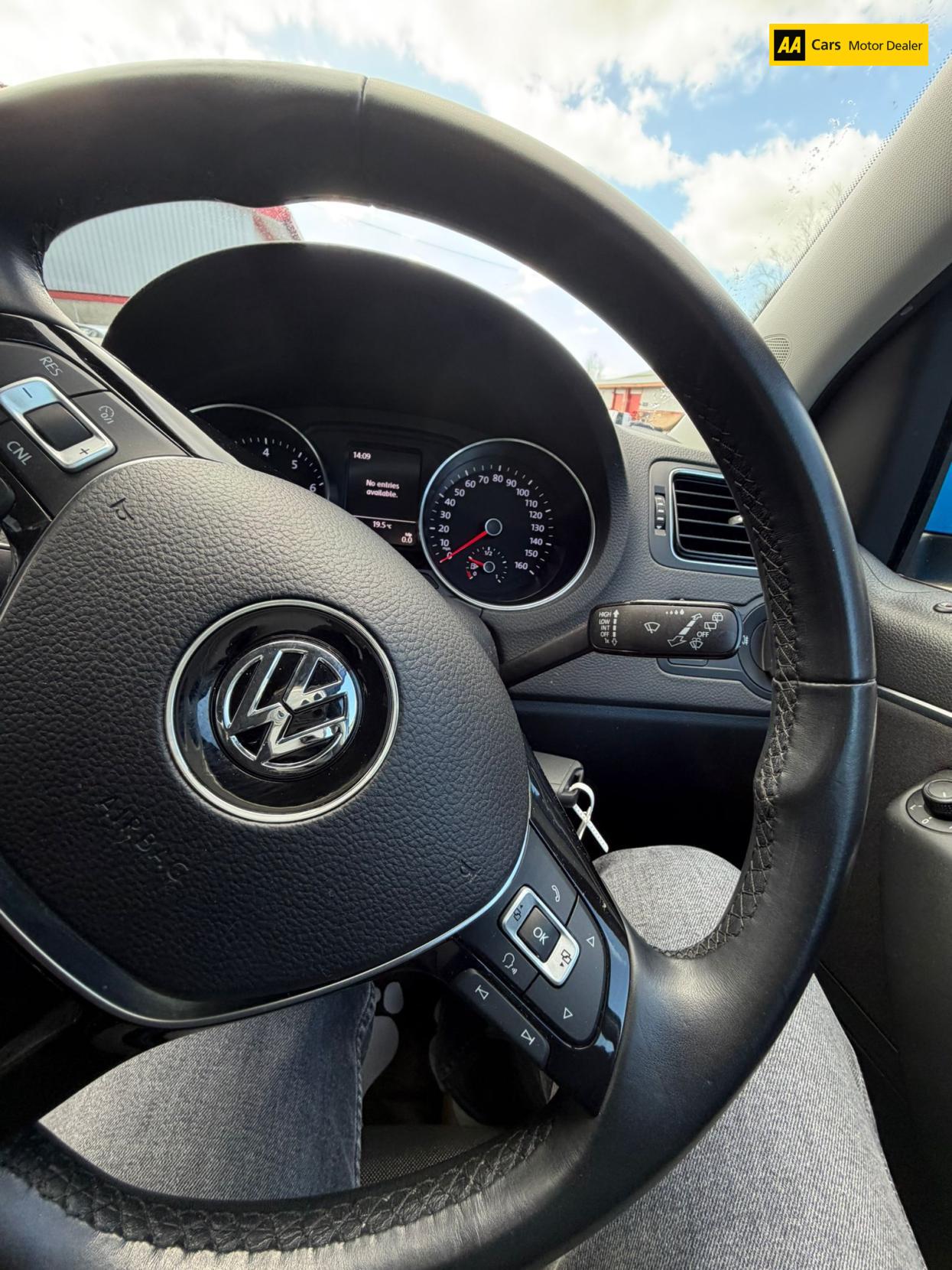 Volkswagen Polo 1.2 TSI BlueMotion Tech SE Hatchback 5dr Petrol Manual Euro 6 (s/s) (90 ps)