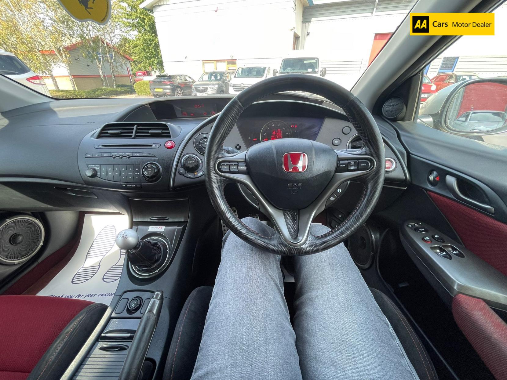 Honda Civic 2.0 i-VTEC Type R GT Hatchback 3dr Petrol Manual (215 g/km, 197 bhp)
