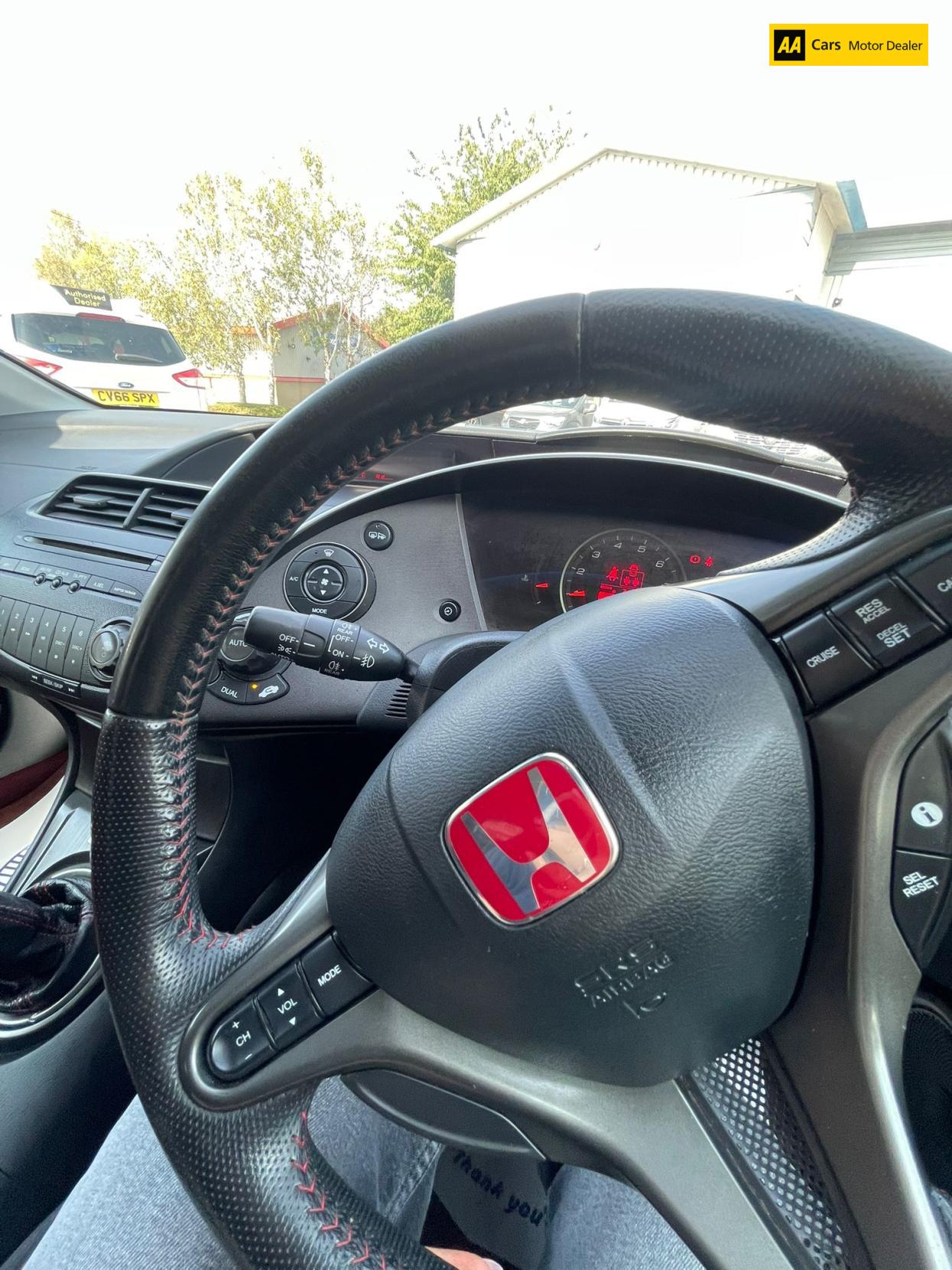 Honda Civic 2.0 i-VTEC Type R GT Hatchback 3dr Petrol Manual (215 g/km, 197 bhp)