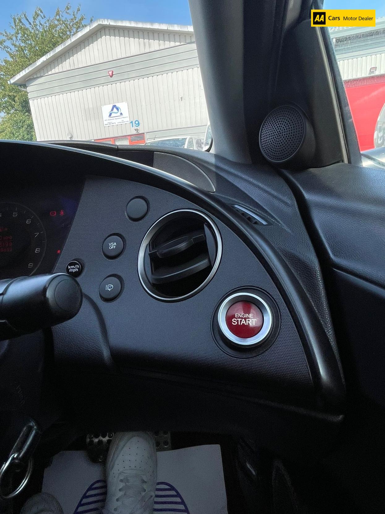 Honda Civic 2.0 i-VTEC Type R GT Hatchback 3dr Petrol Manual (215 g/km, 197 bhp)