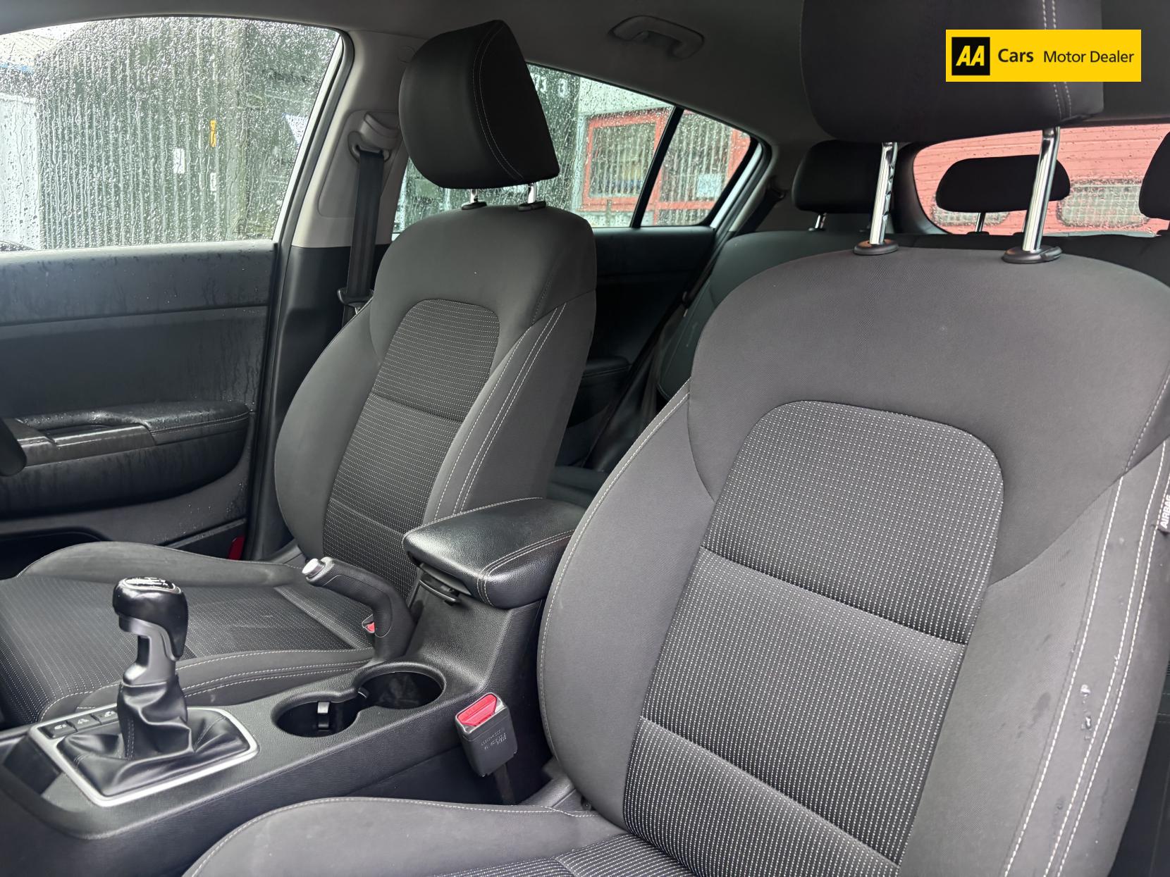 Kia Sportage 1.6 GDi 2 SUV 5dr Petrol Manual Euro 6 (s/s) (130 bhp)