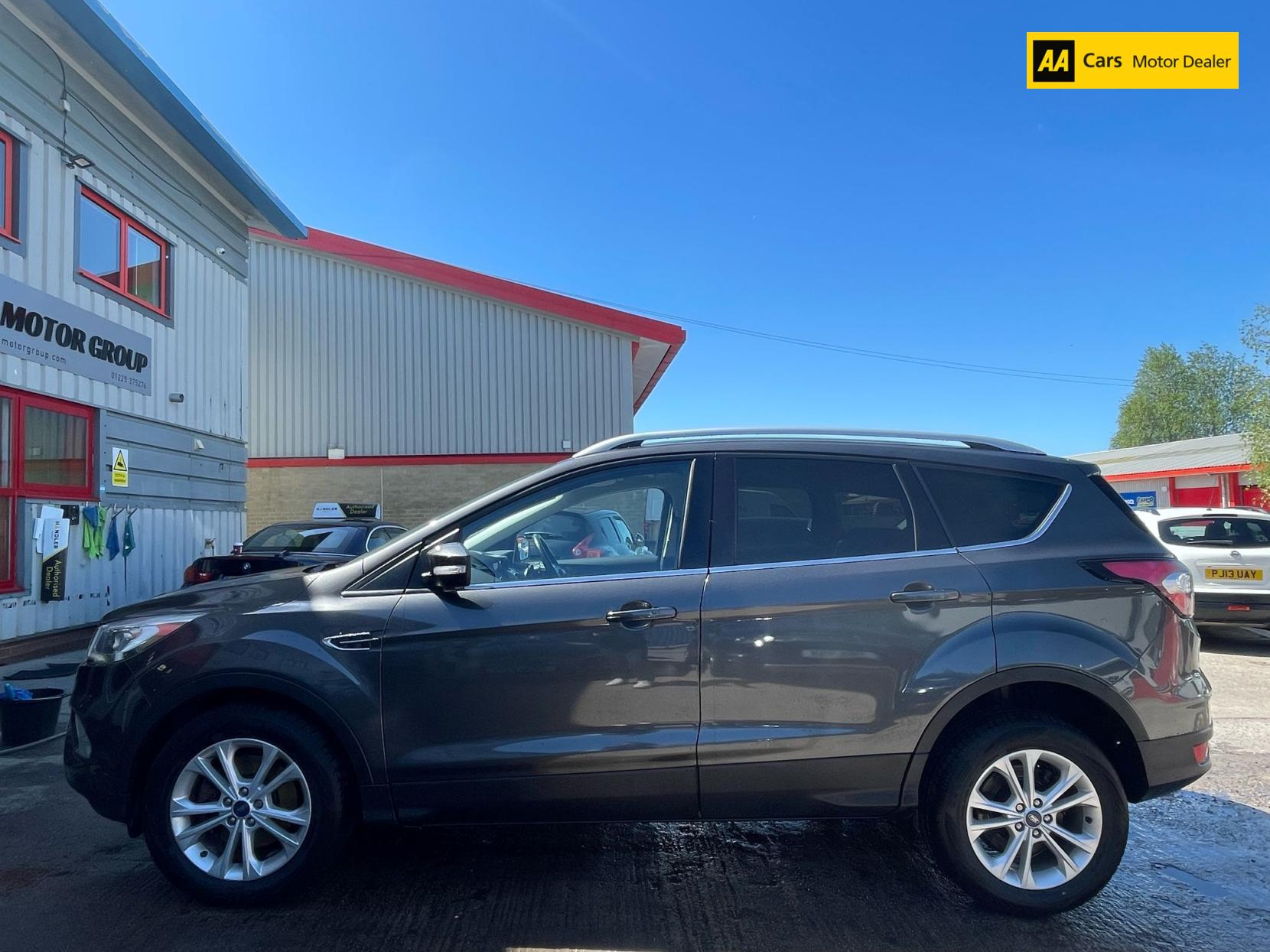 Ford Kuga 1.5 TDCi Titanium SUV 5dr Diesel Powershift Euro 6 (s/s) (120 ps)