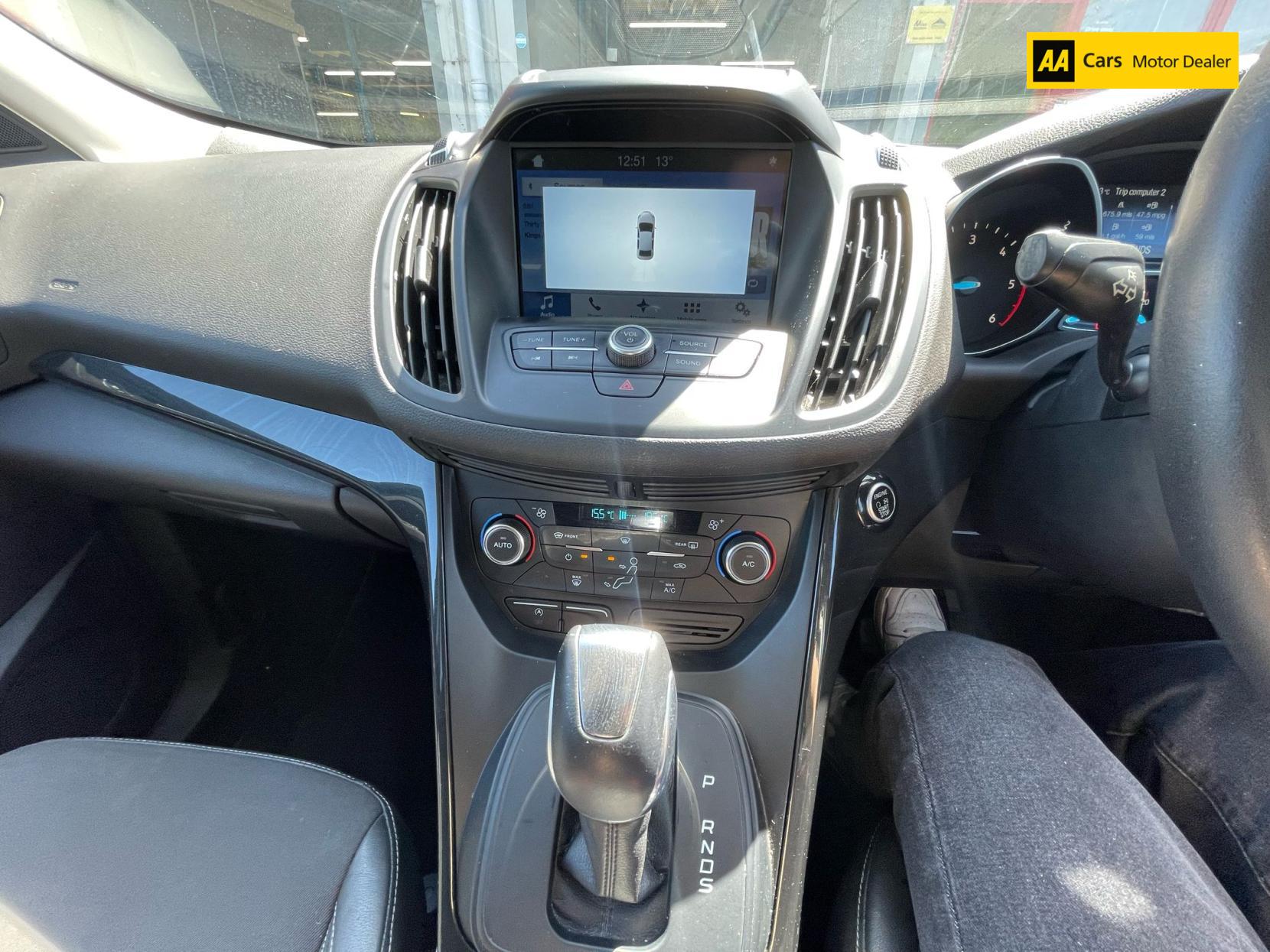 Ford Kuga 1.5 TDCi Titanium SUV 5dr Diesel Powershift Euro 6 (s/s) (120 ps)