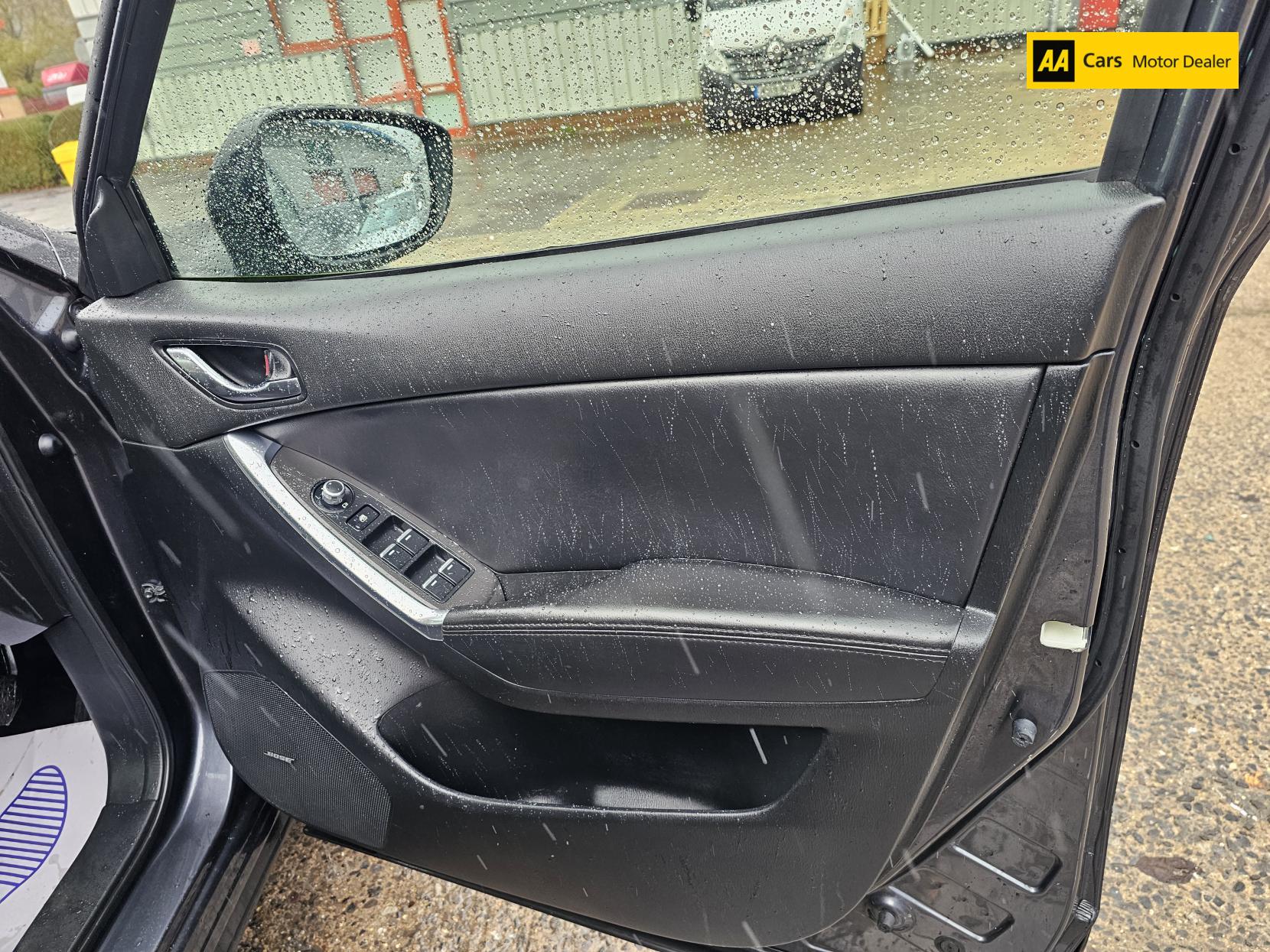 Mazda CX-5 2.2 SKYACTIV-D Sport Nav SUV 5dr Diesel Auto 4WD Euro 6 (s/s) (175 ps)