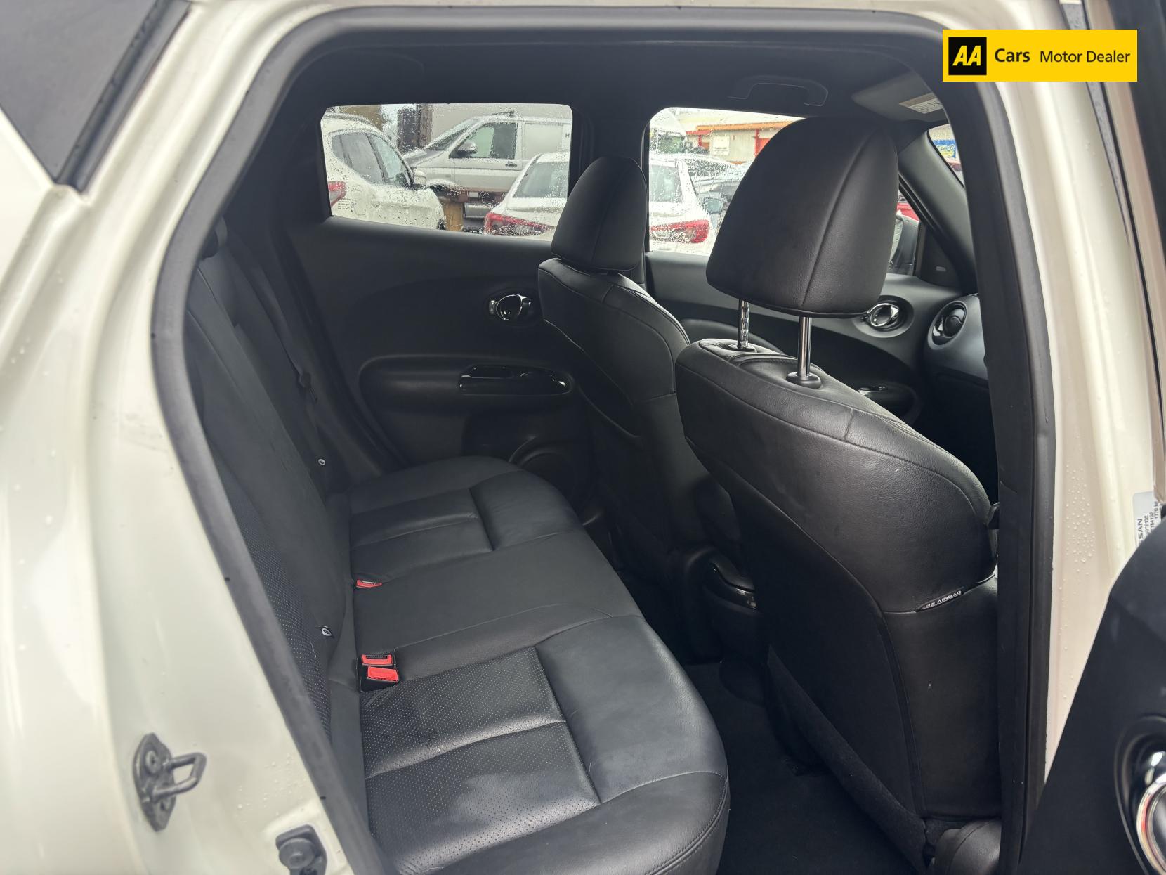 Nissan Juke 1.5 dCi Tekna SUV 5dr Diesel Manual Euro 6 (s/s) (110 ps)