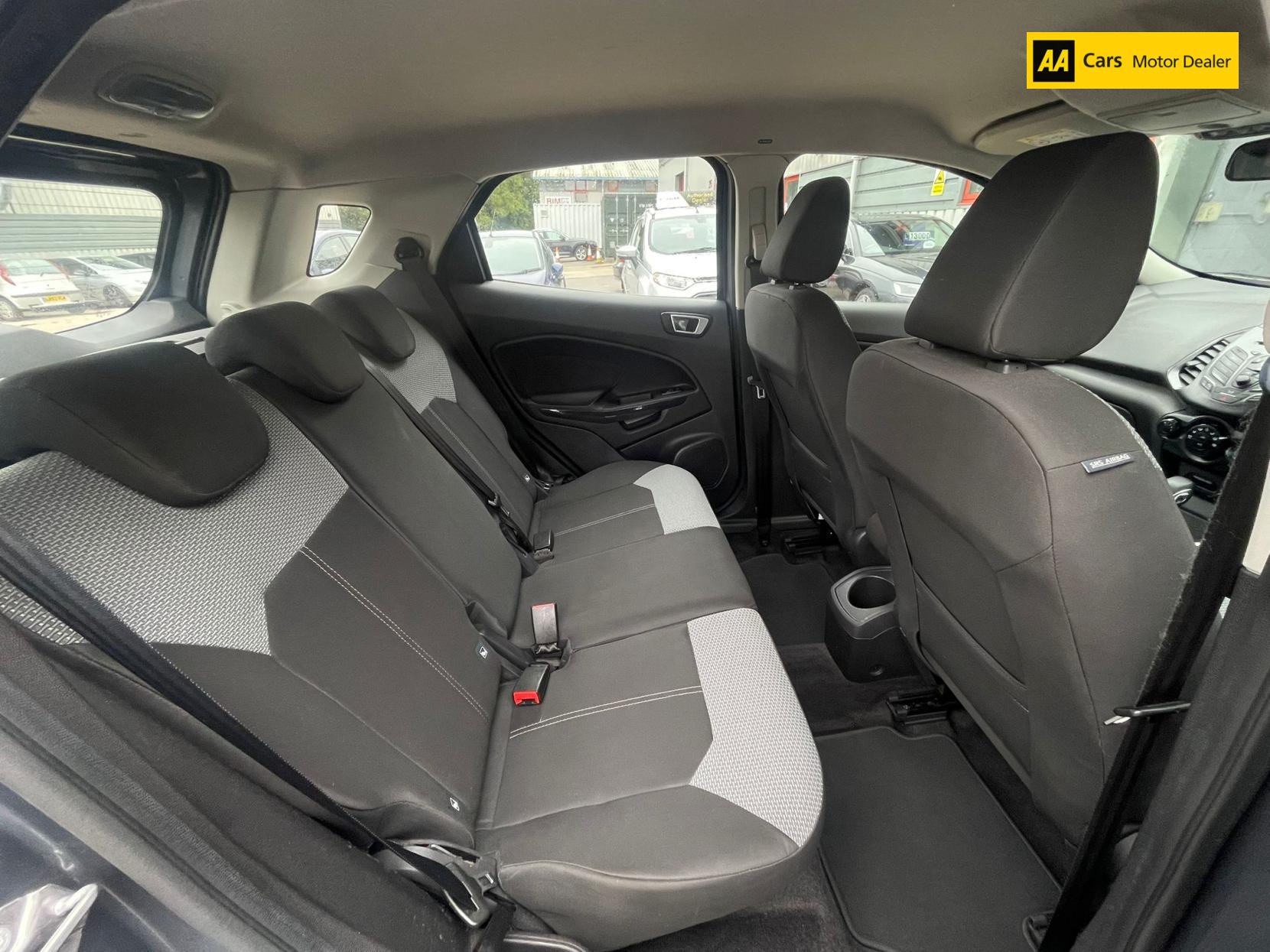 Ford EcoSport 1.5 Zetec SUV 5dr Petrol Powershift 2WD Euro 5 (112 ps)