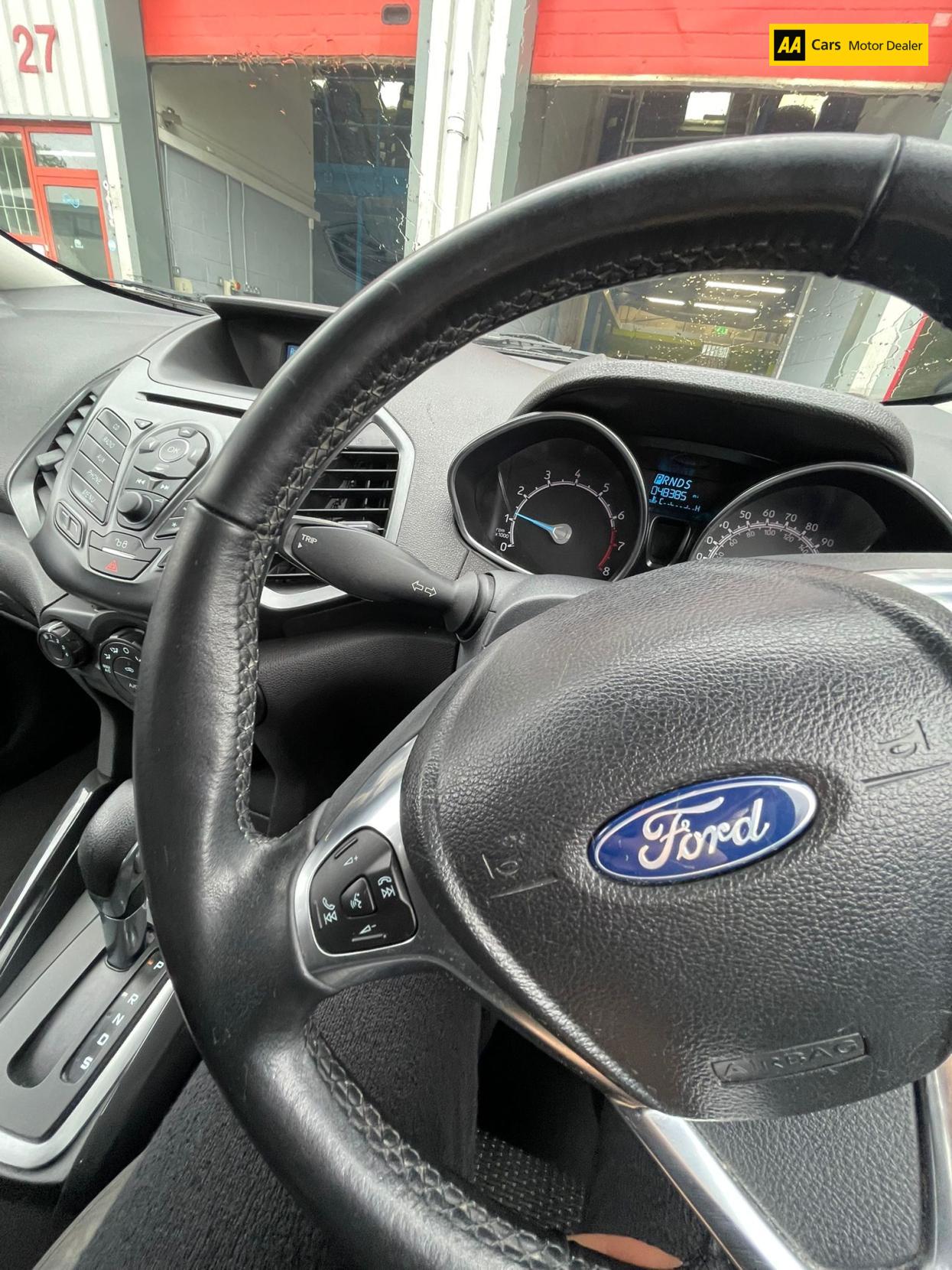Ford EcoSport 1.5 Zetec SUV 5dr Petrol Powershift 2WD Euro 5 (112 ps)