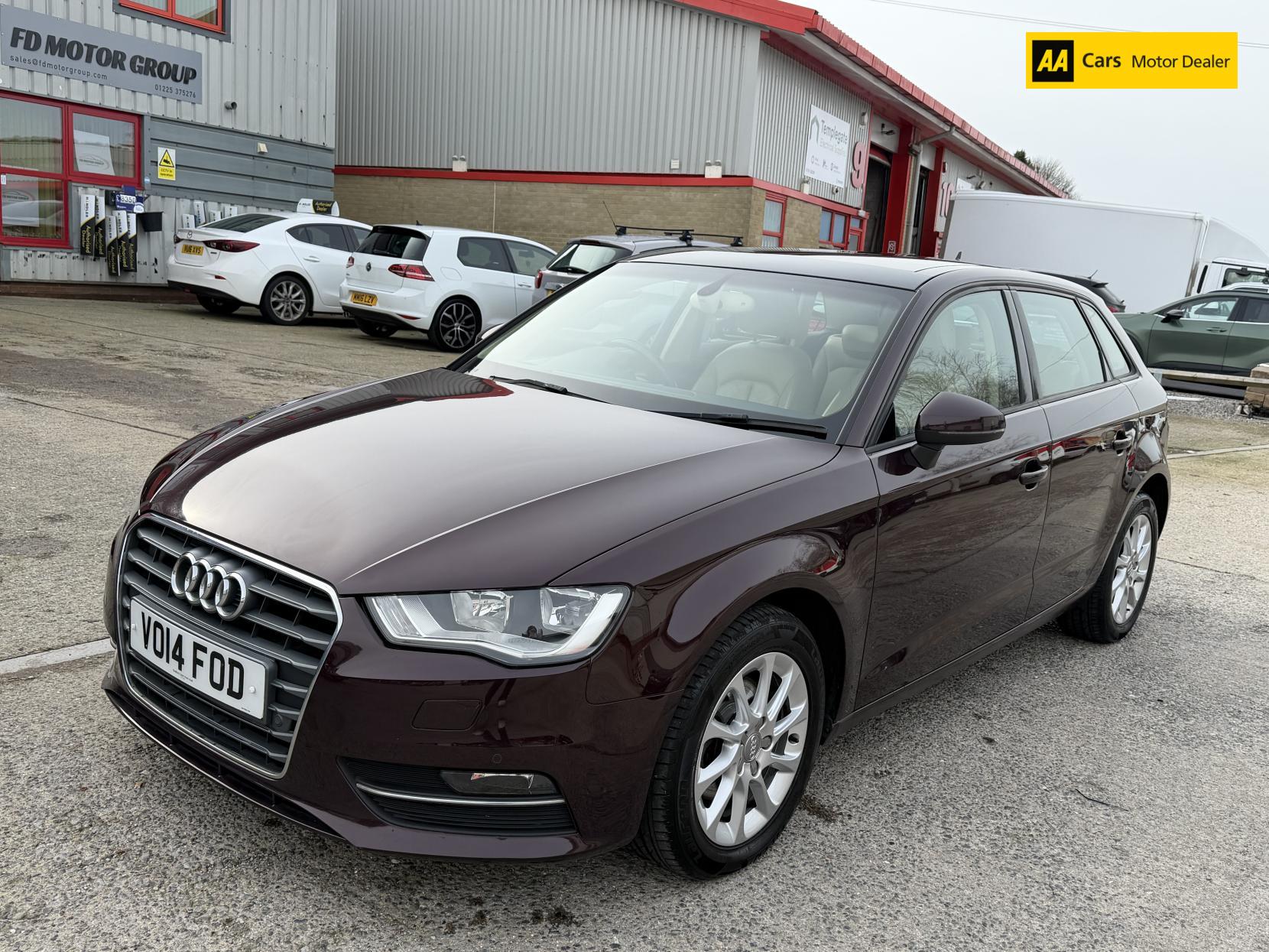 Audi A3 1.6 TDI SE Sportback 5dr Diesel S Tronic Euro 5 (s/s) (105 ps)