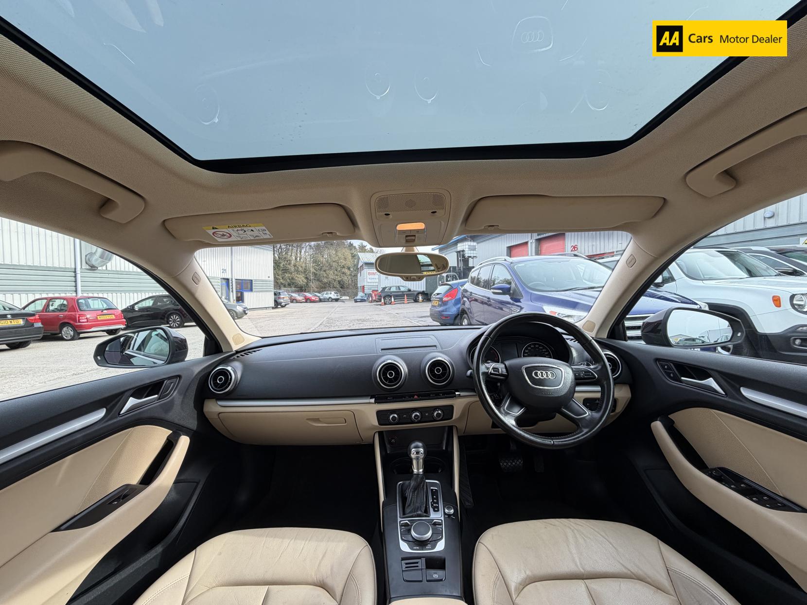 Audi A3 1.6 TDI SE Sportback 5dr Diesel S Tronic Euro 5 (s/s) (105 ps)