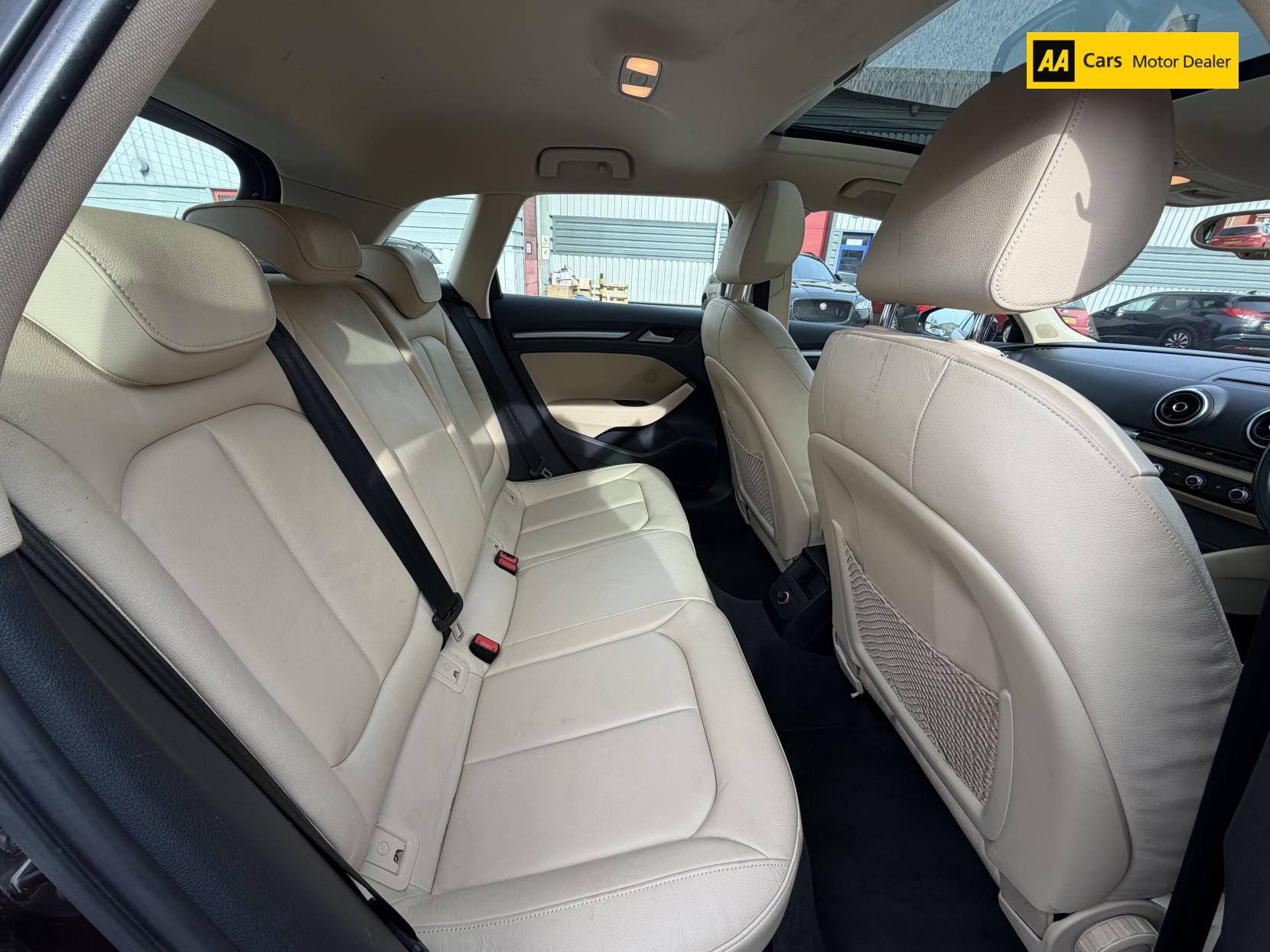 Audi A3 1.6 TDI SE Sportback 5dr Diesel S Tronic Euro 5 (s/s) (105 ps)