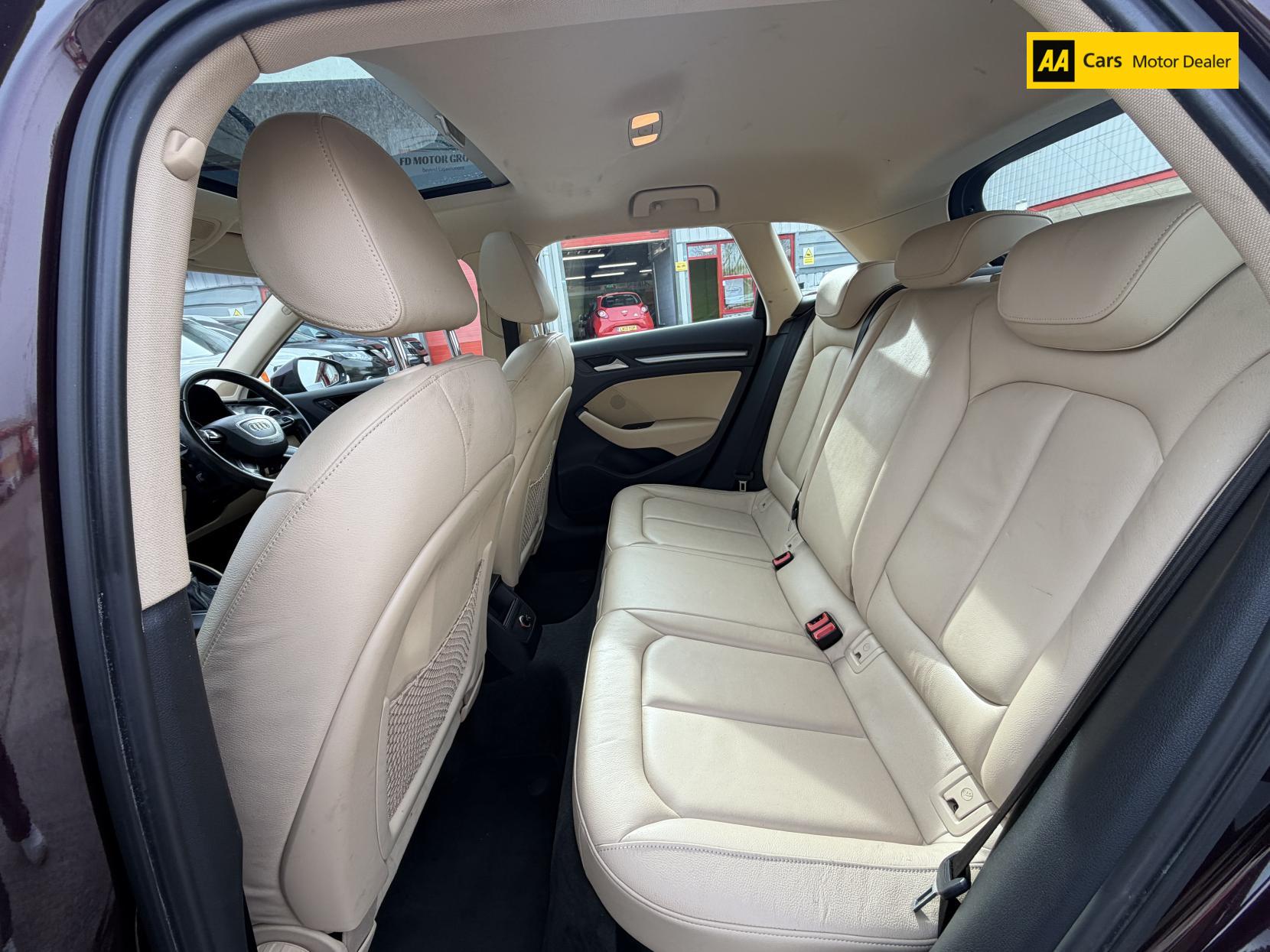 Audi A3 1.6 TDI SE Sportback 5dr Diesel S Tronic Euro 5 (s/s) (105 ps)