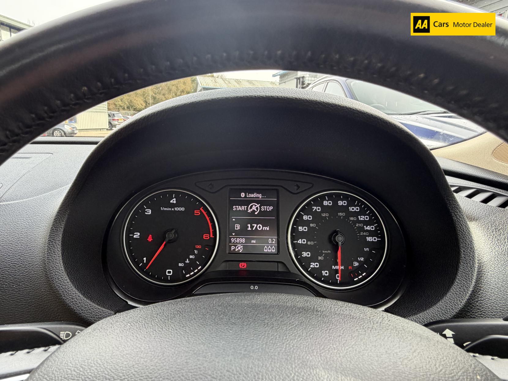 Audi A3 1.6 TDI SE Sportback 5dr Diesel S Tronic Euro 5 (s/s) (105 ps)