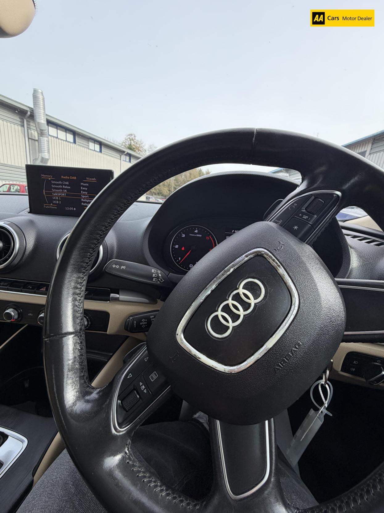 Audi A3 1.6 TDI SE Sportback 5dr Diesel S Tronic Euro 5 (s/s) (105 ps)