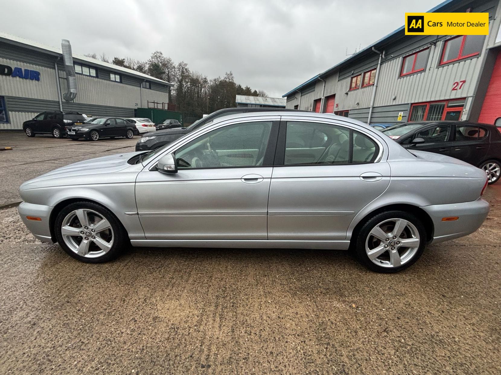 Jaguar X-Type 2.2D Sovereign Saloon 4dr Diesel Manual (159 g/km, 152 bhp)