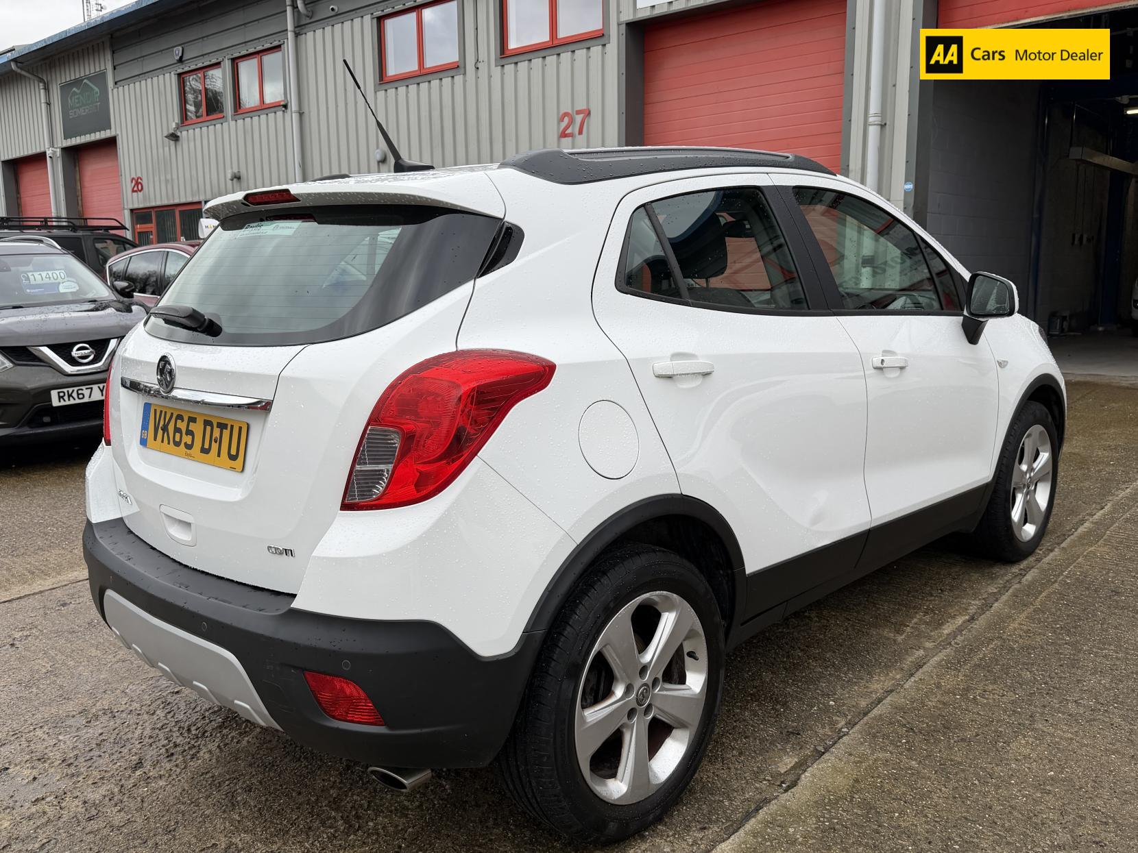 Vauxhall Mokka 1.6 CDTi Tech Line SUV 5dr Diesel Manual 2WD Euro 6 (s/s) (136 ps)