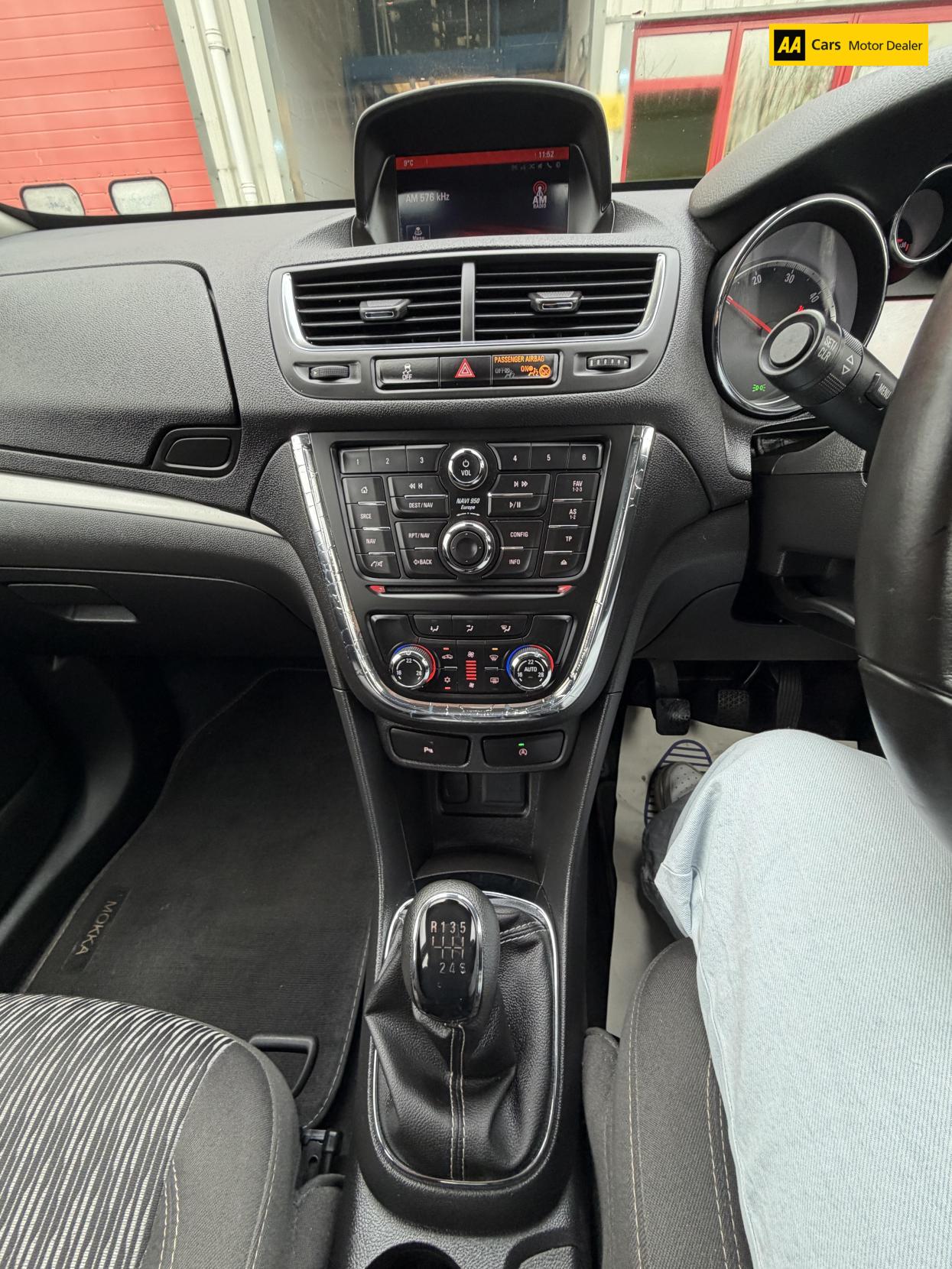 Vauxhall Mokka 1.6 CDTi Tech Line SUV 5dr Diesel Manual 2WD Euro 6 (s/s) (136 ps)