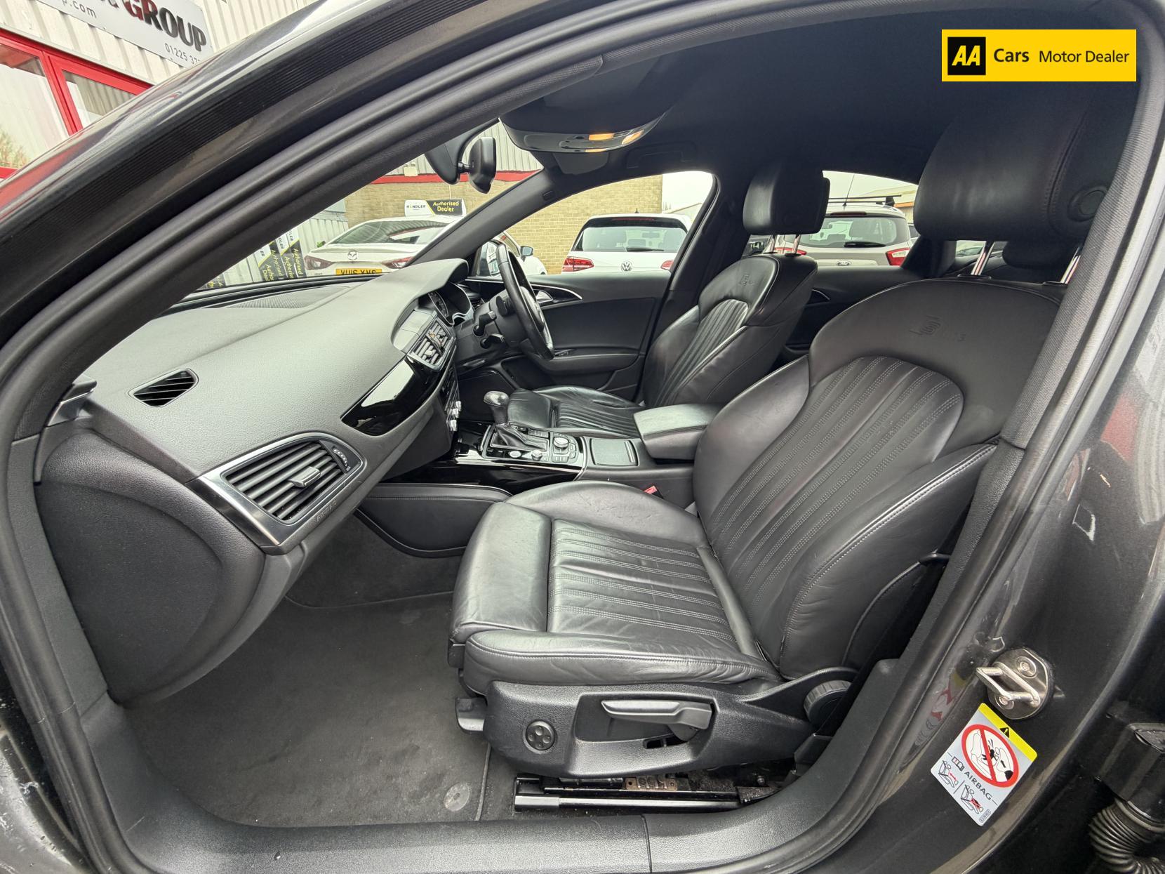 Audi A6 Saloon 2.0 TDI Black Edition Saloon 4dr Diesel Multitronic Euro 5 (s/s) (177 ps)