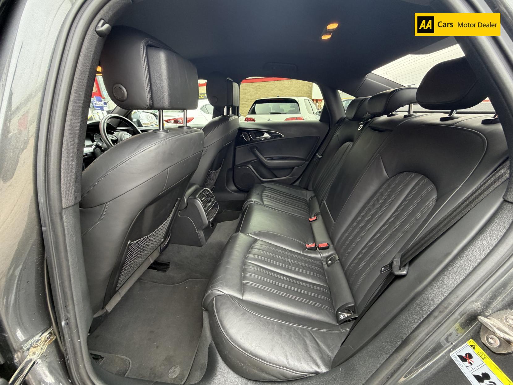 Audi A6 Saloon 2.0 TDI Black Edition Saloon 4dr Diesel Multitronic Euro 5 (s/s) (177 ps)