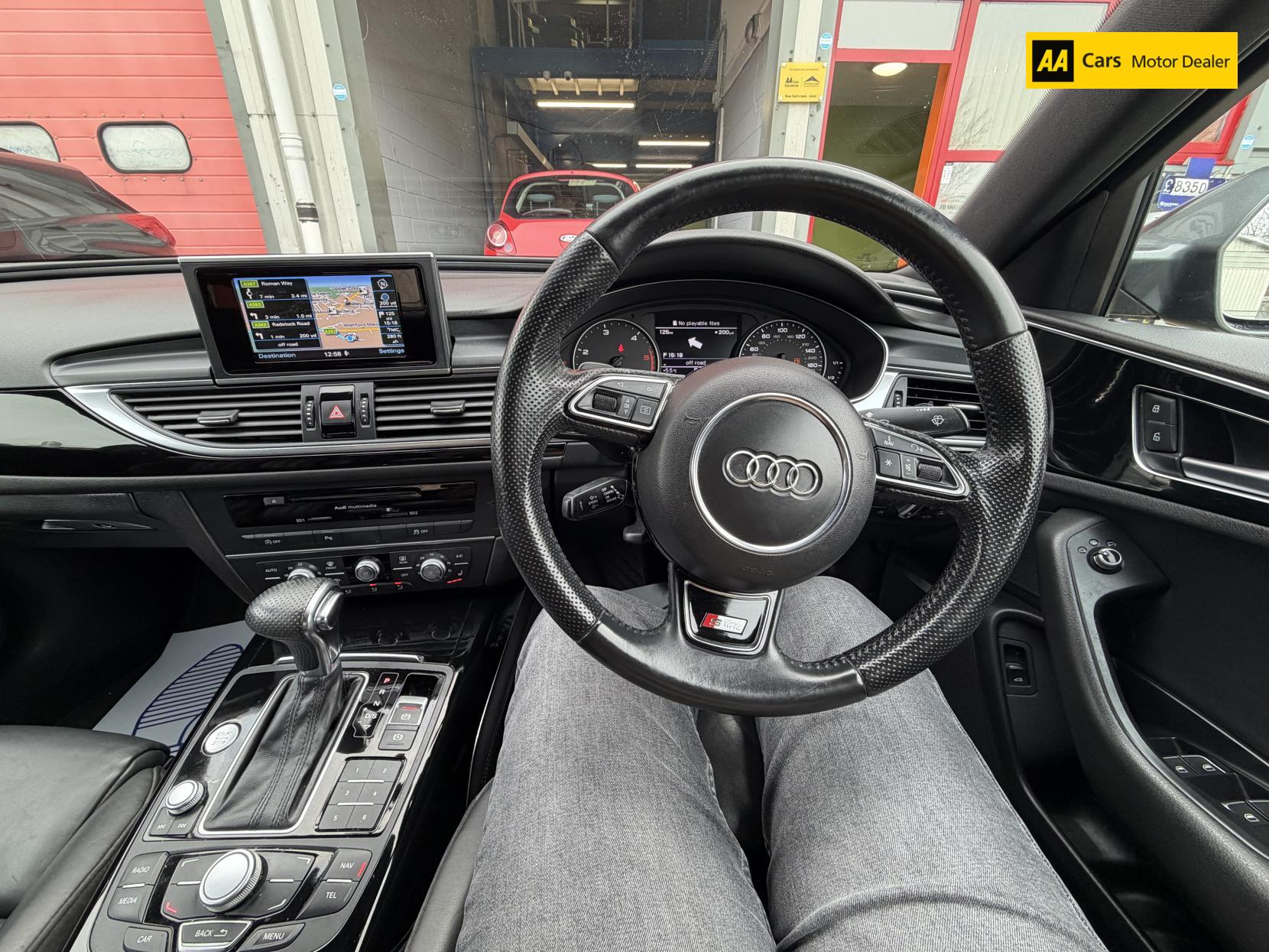 Audi A6 Saloon 2.0 TDI Black Edition Saloon 4dr Diesel Multitronic Euro 5 (s/s) (177 ps)