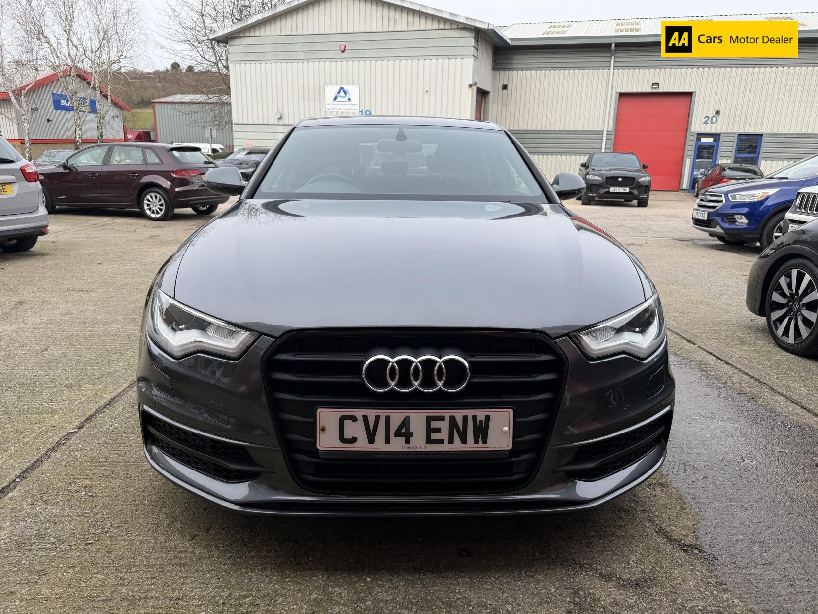 Audi A6 Saloon 2.0 TDI Black Edition Saloon 4dr Diesel Multitronic Euro 5 (s/s) (177 ps)