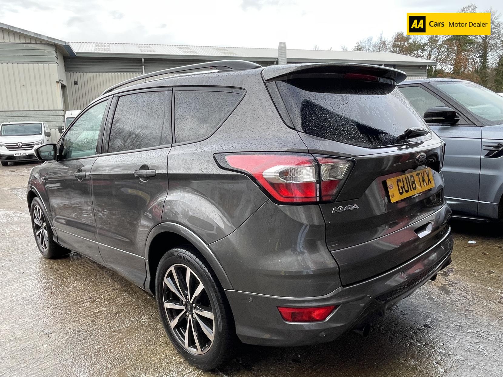 Ford Kuga 1.5 TDCi ST-Line SUV 5dr Diesel Powershift Euro 6 (s/s) (120 ps)