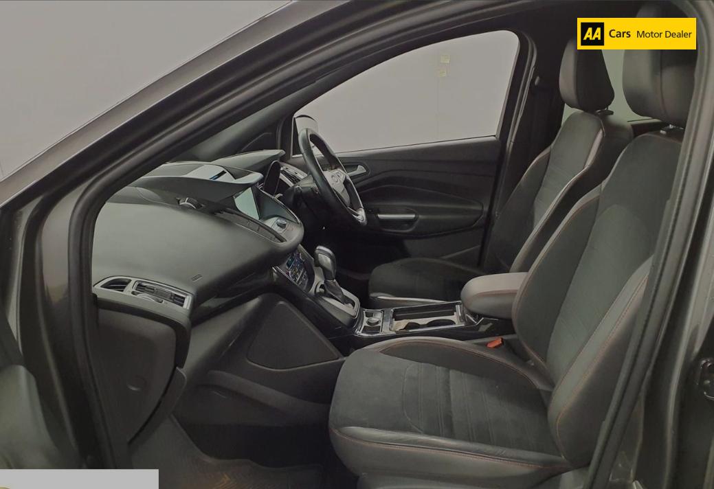 Ford Kuga 1.5 TDCi ST-Line SUV 5dr Diesel Powershift Euro 6 (s/s) (120 ps)