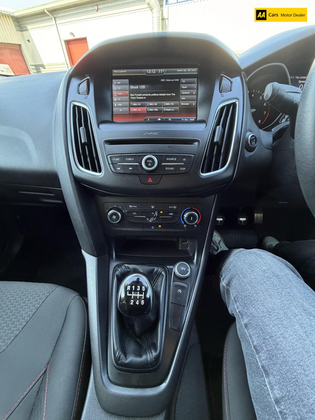 Ford Focus 1.0T EcoBoost Zetec S Hatchback 5dr Petrol Manual Euro 6 (s/s) (125 ps)