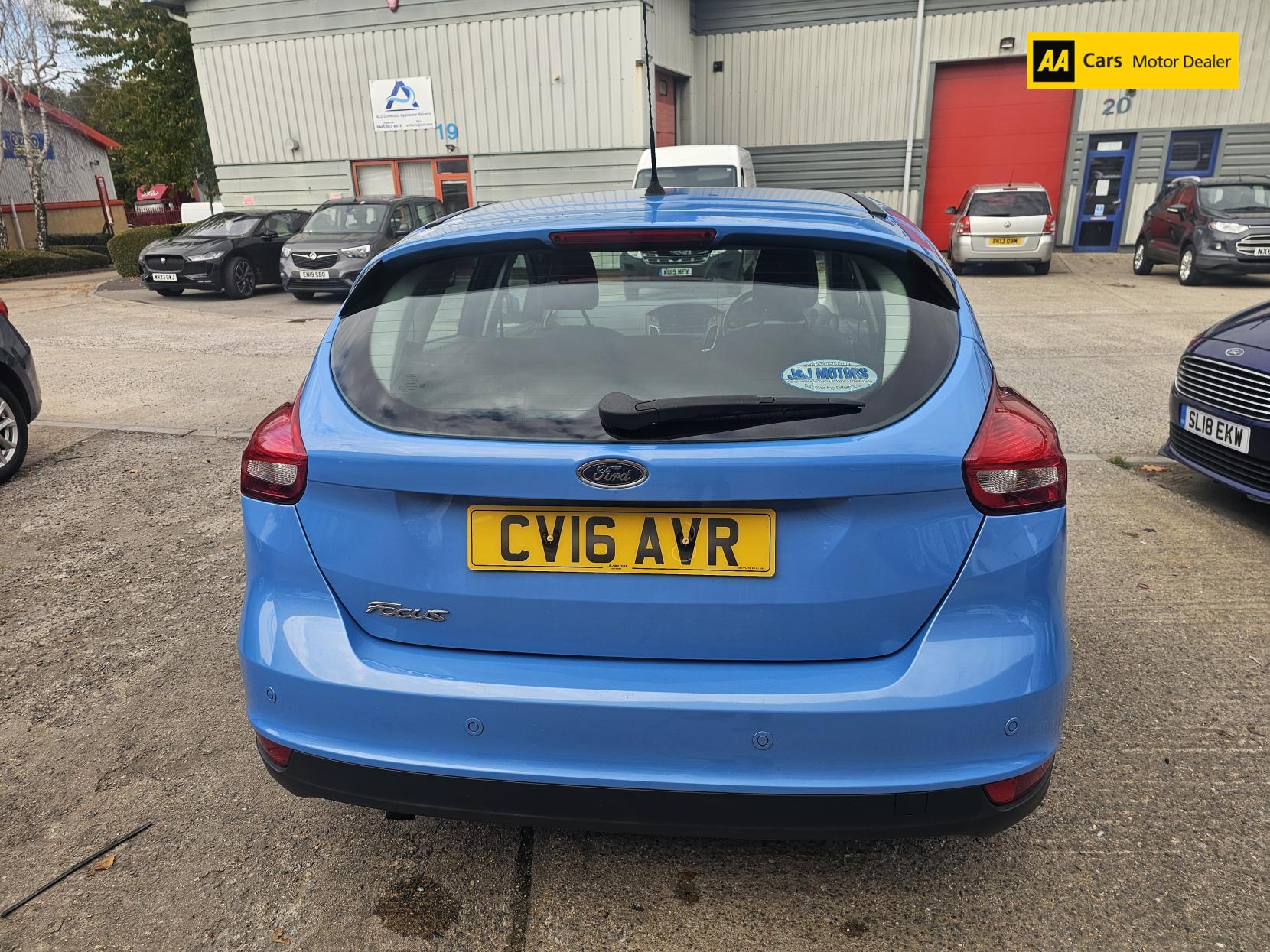 Ford Focus 1.5 TDCi Zetec Hatchback 5dr Diesel Manual Euro 6 (s/s) (120 ps)