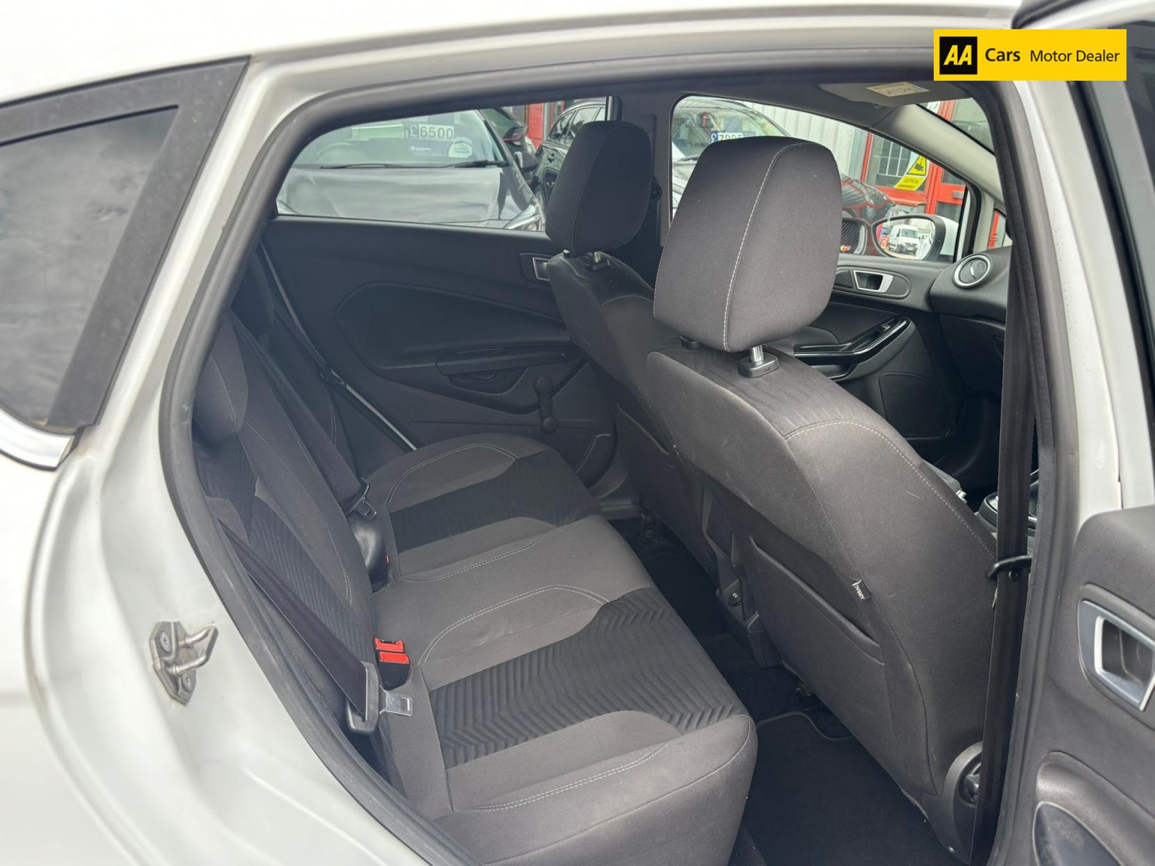 Ford Fiesta 1.0T EcoBoost Titanium Hatchback 5dr Petrol Manual Euro 5 (s/s) (100 ps)