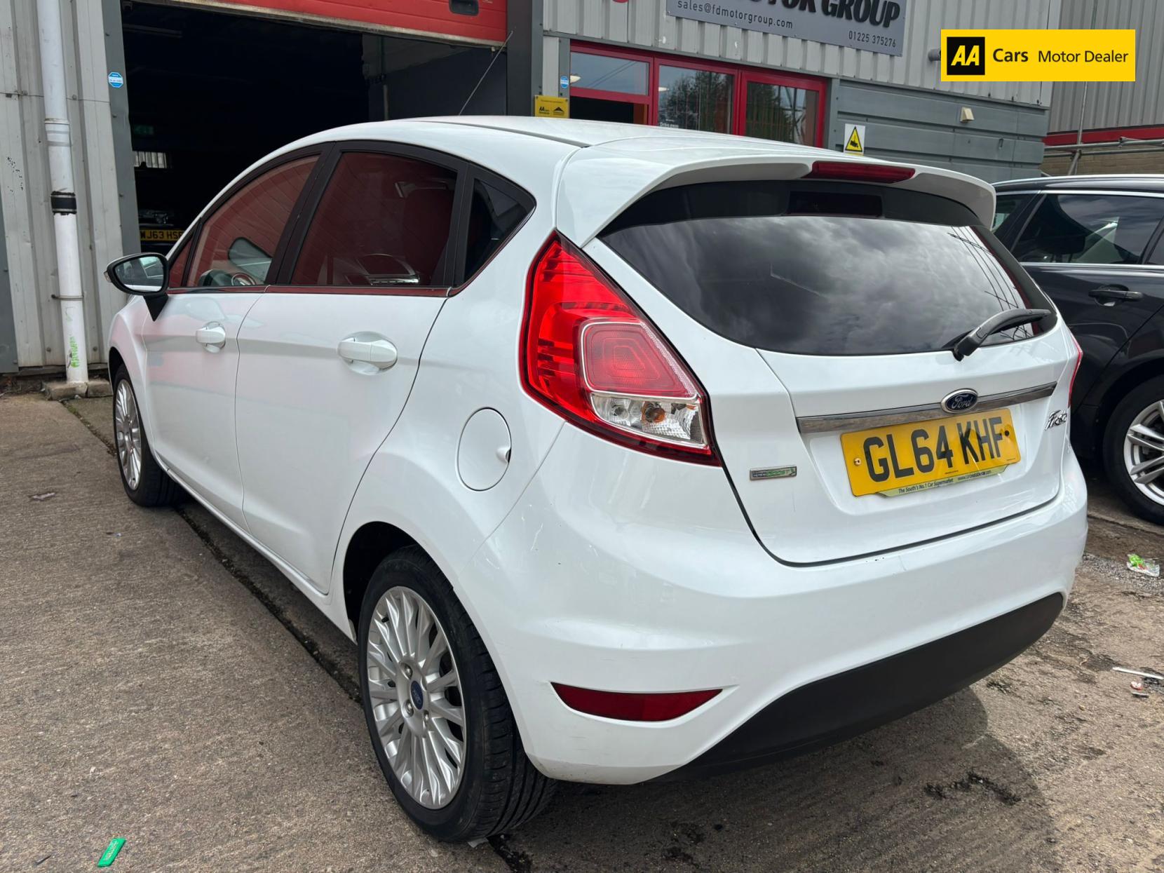 Ford Fiesta 1.0T EcoBoost Titanium Hatchback 5dr Petrol Manual Euro 5 (s/s) (100 ps)