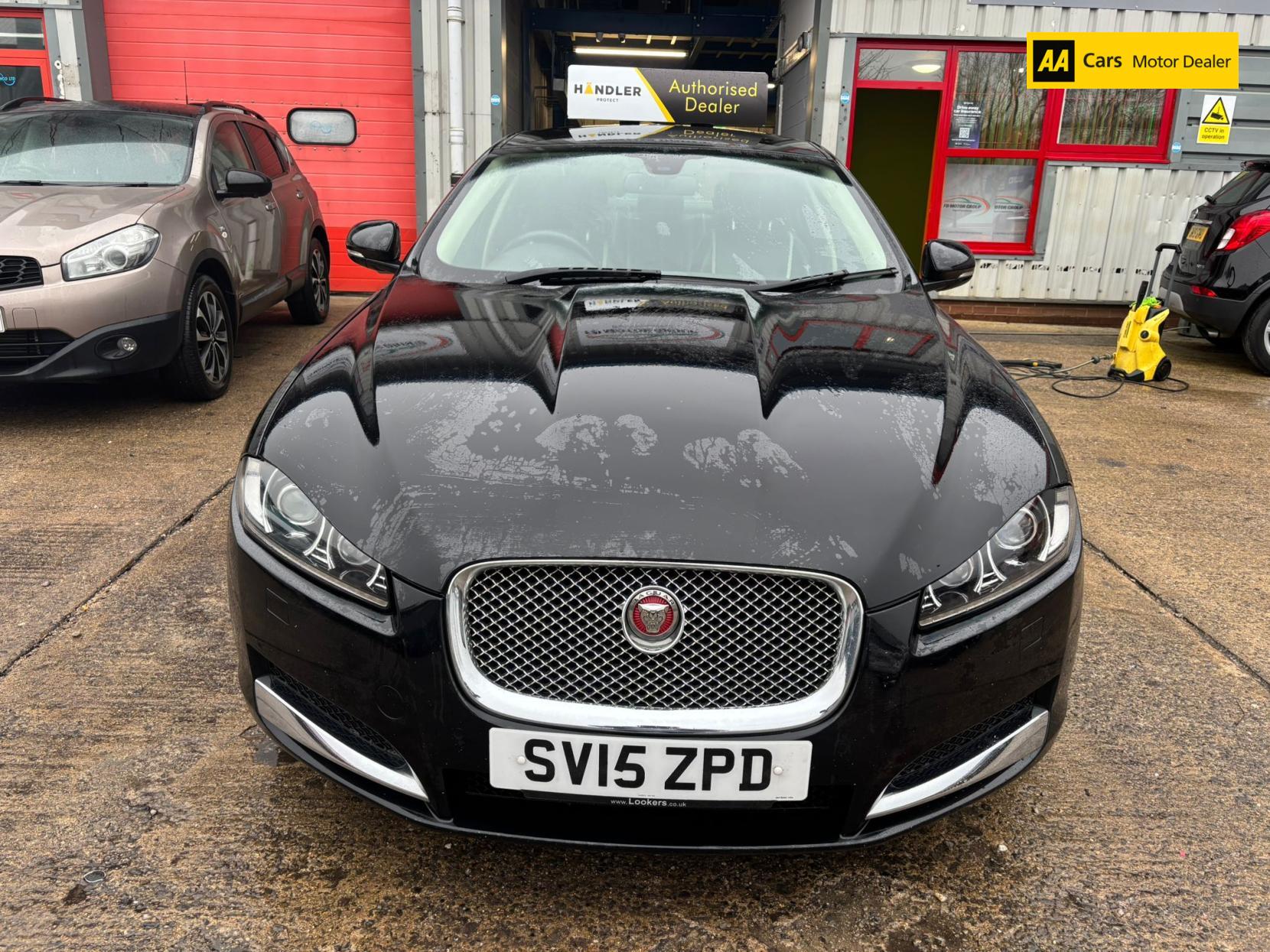 Jaguar XF 2.2d Portfolio Saloon 4dr Diesel Auto Euro 5 (s/s) (200 ps)