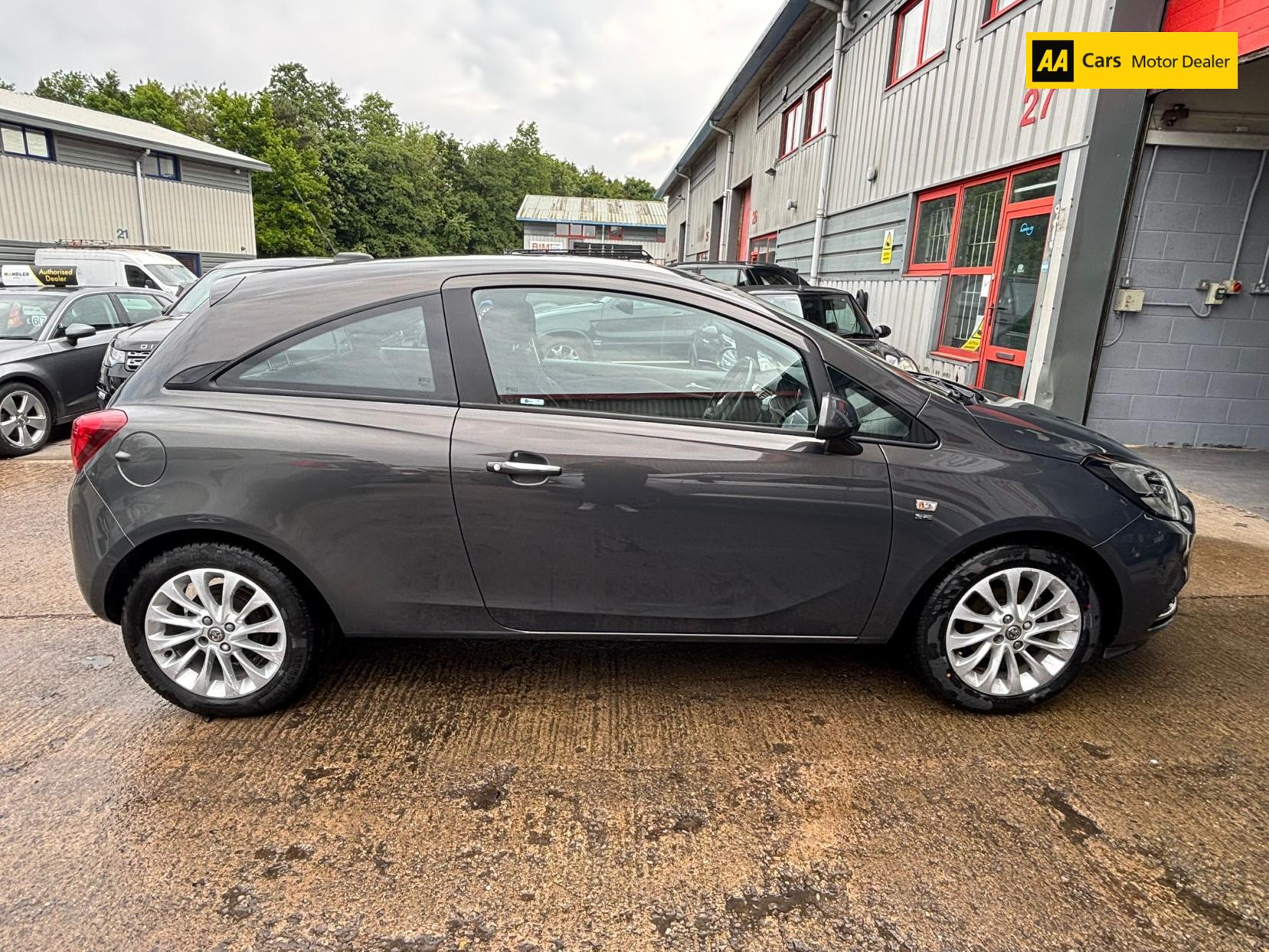 Vauxhall Corsa 1.4i ecoFLEX SE Hatchback 3dr Petrol Manual Euro 6 (90 ps)