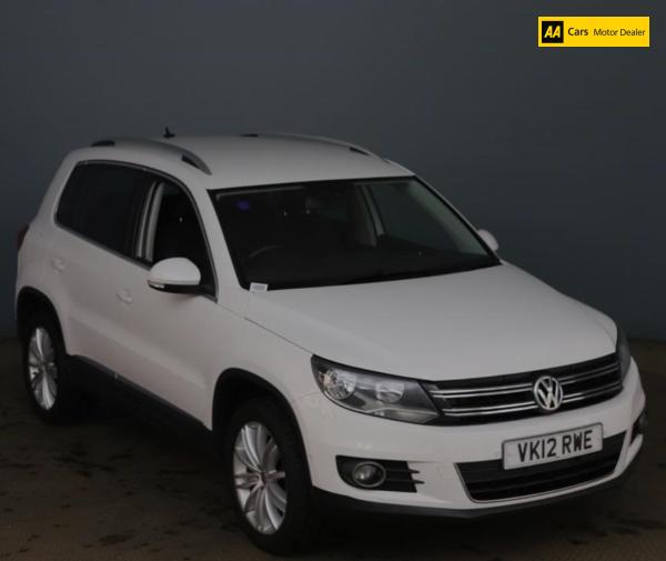 Volkswagen Tiguan 2.0 TDI BlueMotion Tech Sport SUV 5dr Diesel DSG 4WD Euro 5 (s/s) (140 ps)