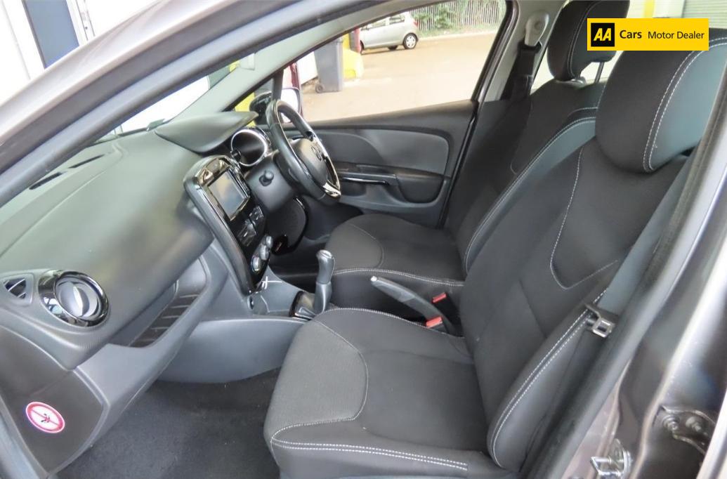 Renault Clio 0.9 TCe Dynamique Nav Hatchback 5dr Petrol Manual Euro 6 (s/s) (90 ps)