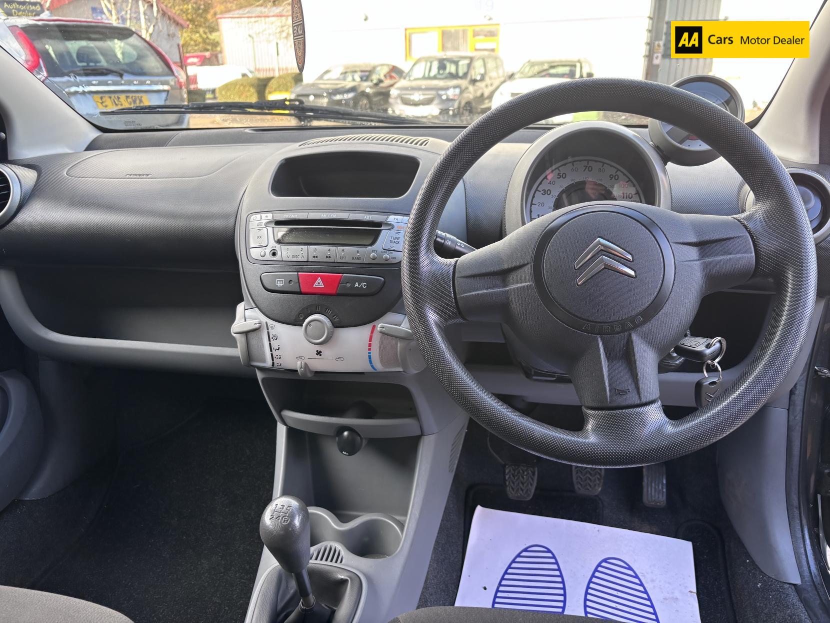 Citroen C1 1.0i Rhythm Hatchback 5dr Petrol Manual Euro 4 (67 ps)