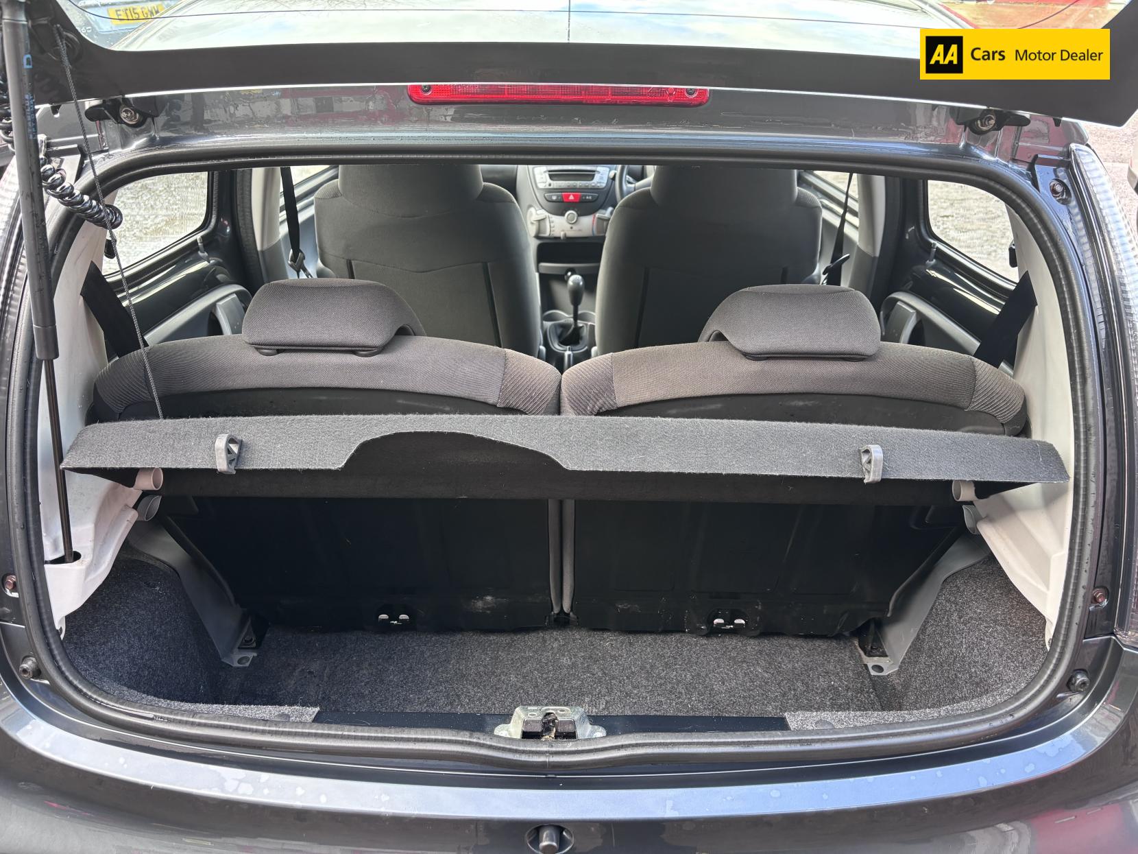 Citroen C1 1.0i Rhythm Hatchback 5dr Petrol Manual Euro 4 (67 ps)