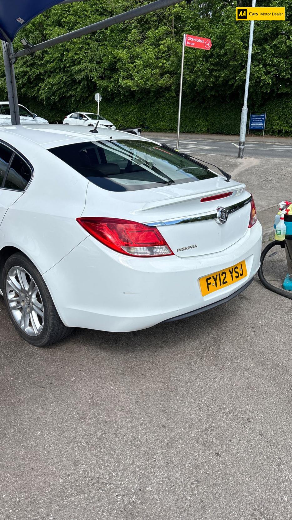 Vauxhall Insignia 1.8 16V Exclusiv Hatchback 5dr Petrol Manual Euro 5 (140 ps)