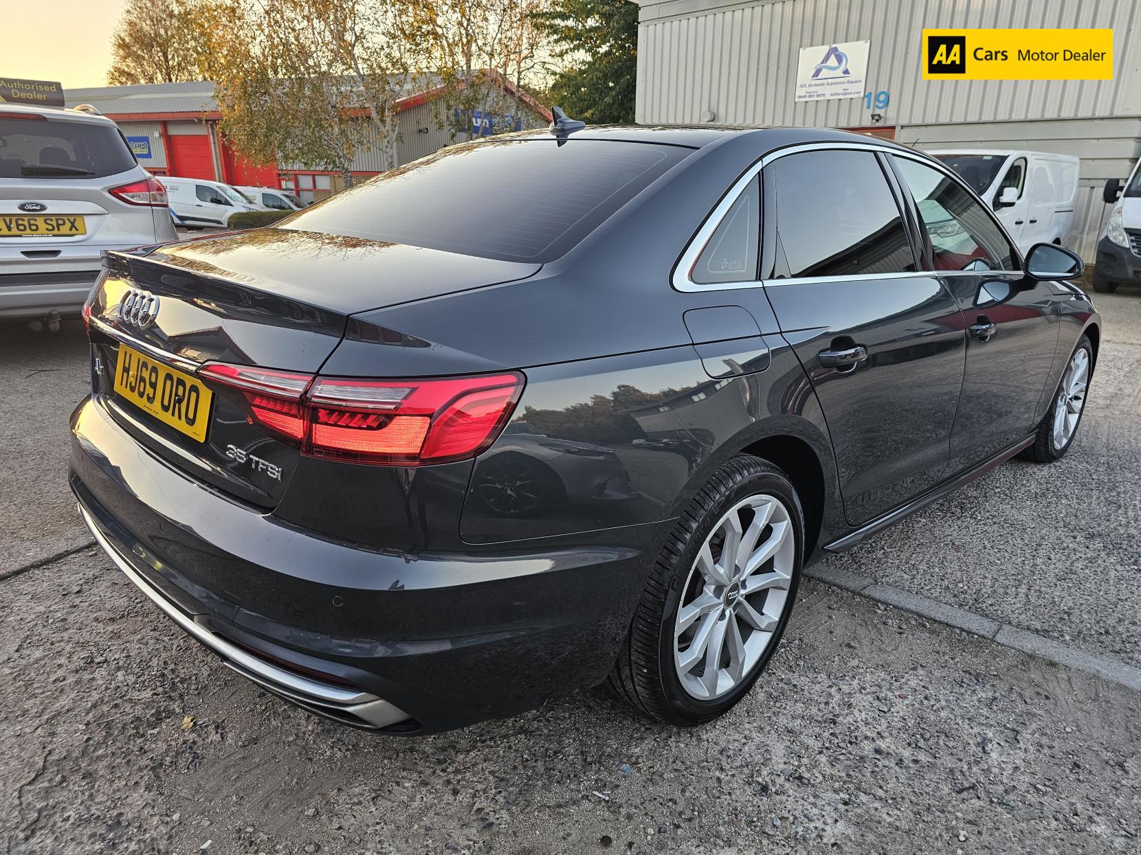 Audi A4 2.0 TFSI 35 Sport Saloon 4dr Petrol S Tronic Euro 6 (s/s) (150 ps)