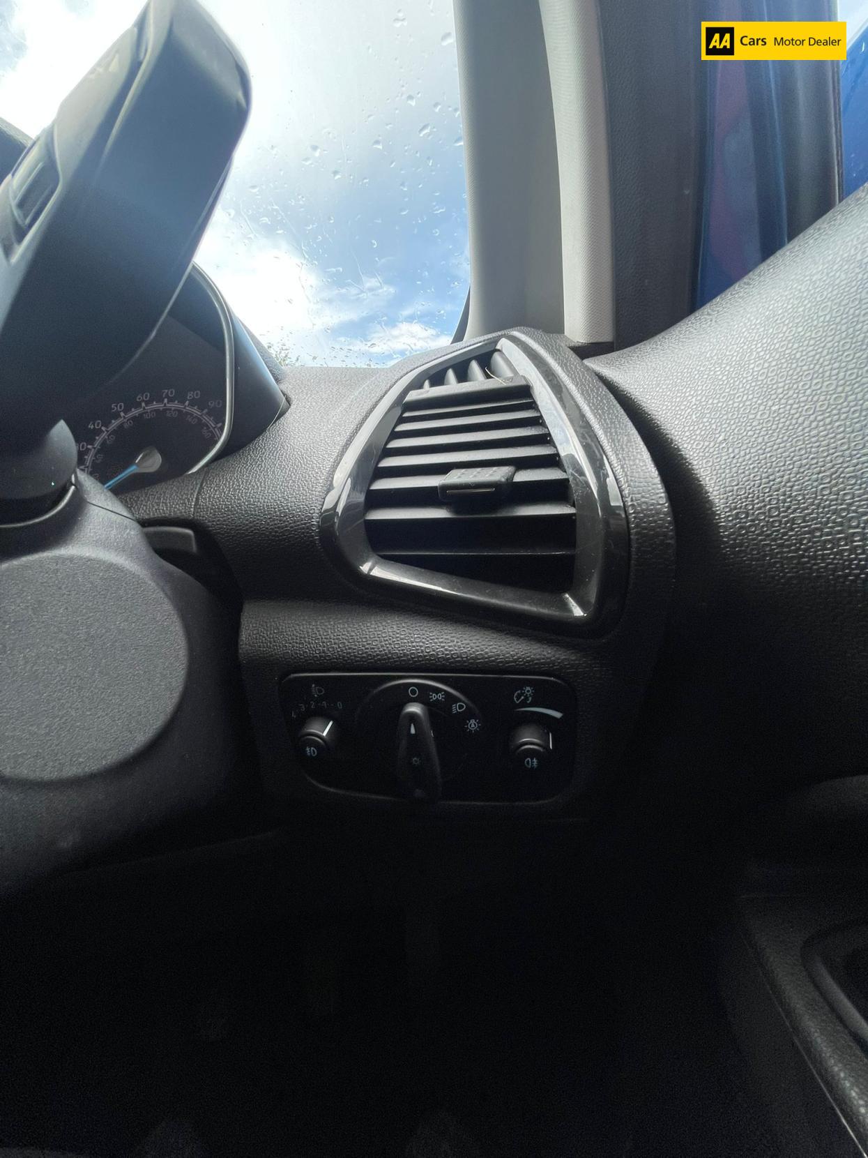 Ford EcoSport 1.0T EcoBoost Titanium SUV 5dr Petrol Manual 2WD Euro 5 (s/s) (125 ps)
