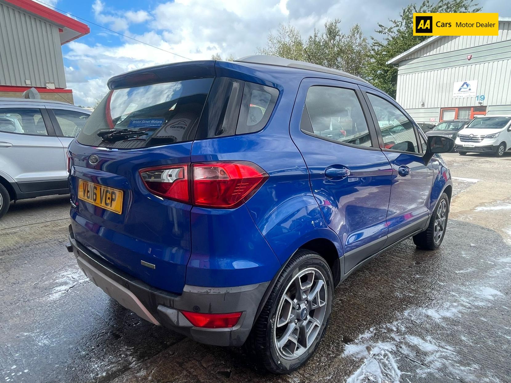 Ford EcoSport 1.0T EcoBoost Titanium SUV 5dr Petrol Manual 2WD Euro 5 (s/s) (125 ps)