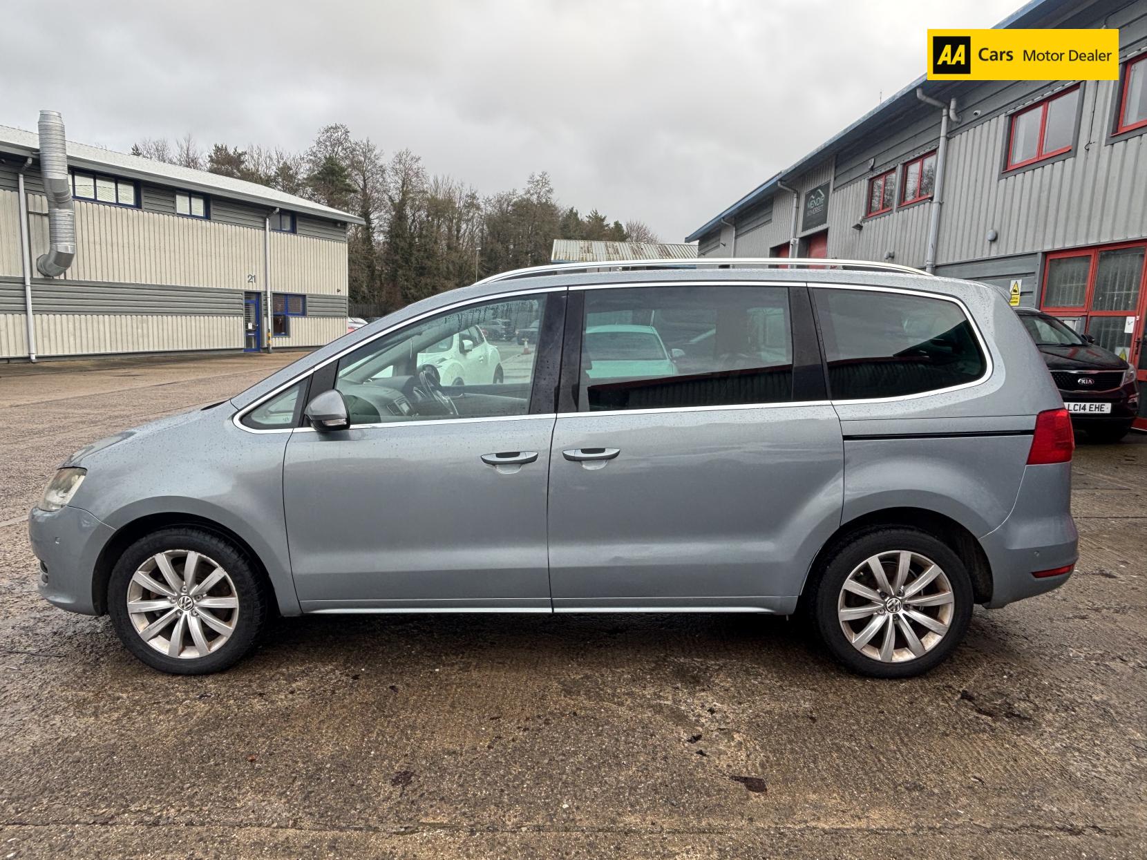 Volkswagen Sharan 2.0 TDI BlueMotion Tech SEL MPV 5dr Diesel Manual Euro 5 (s/s) (140 ps)